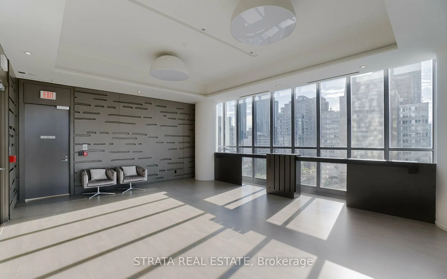 101 Charles Street E #4608