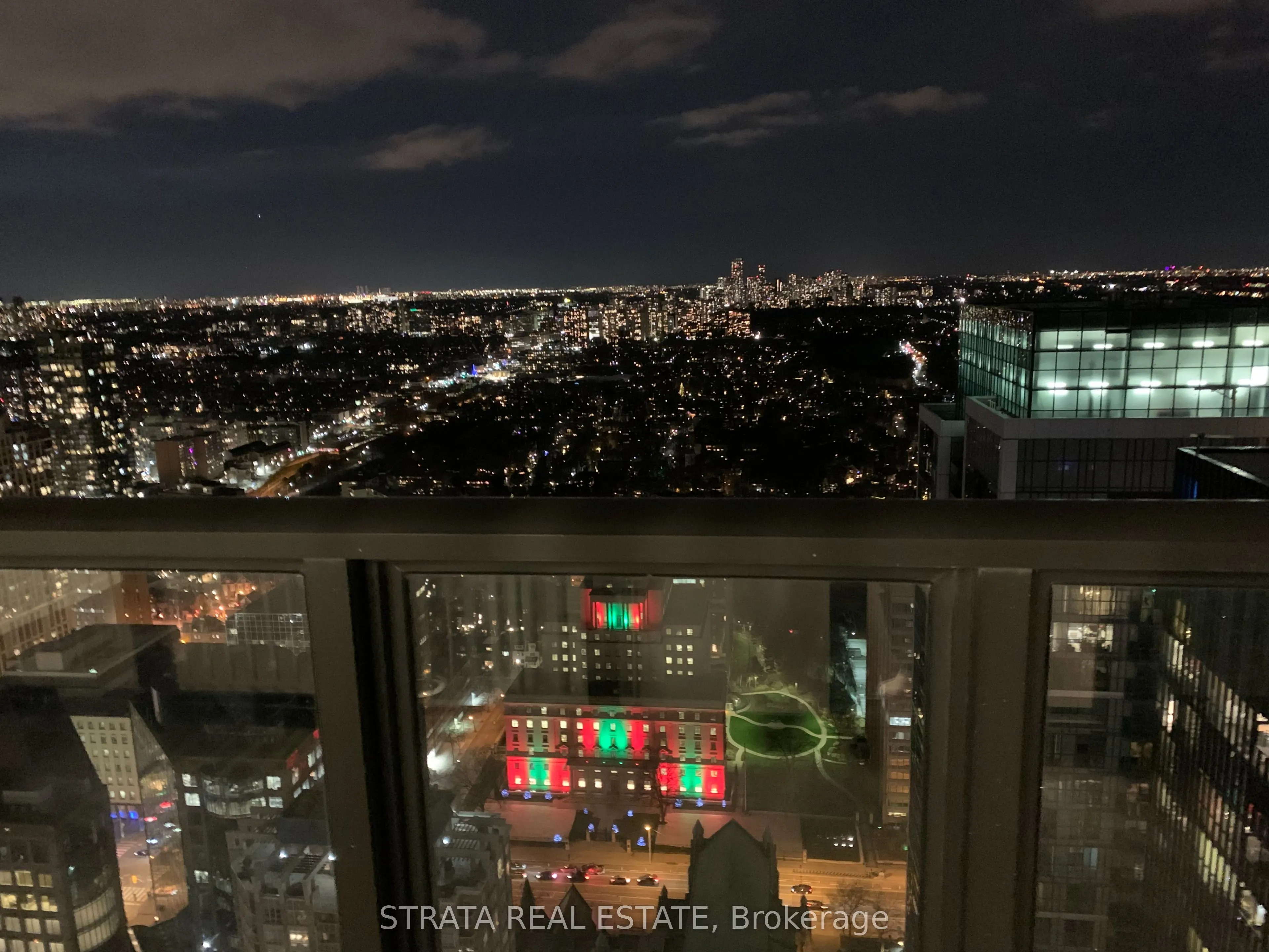 101 Charles Street E #4608