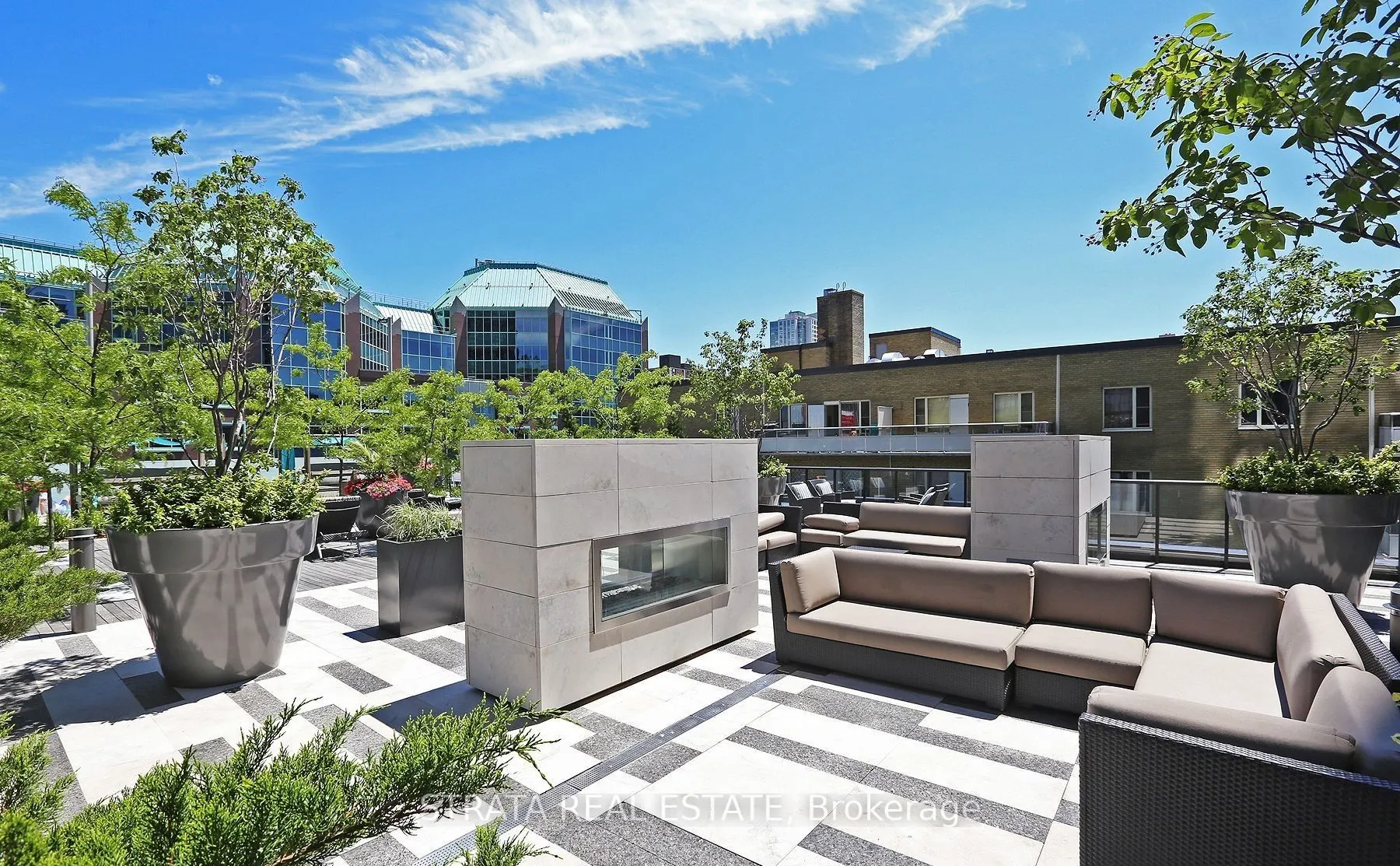 101 Charles Street E #4608