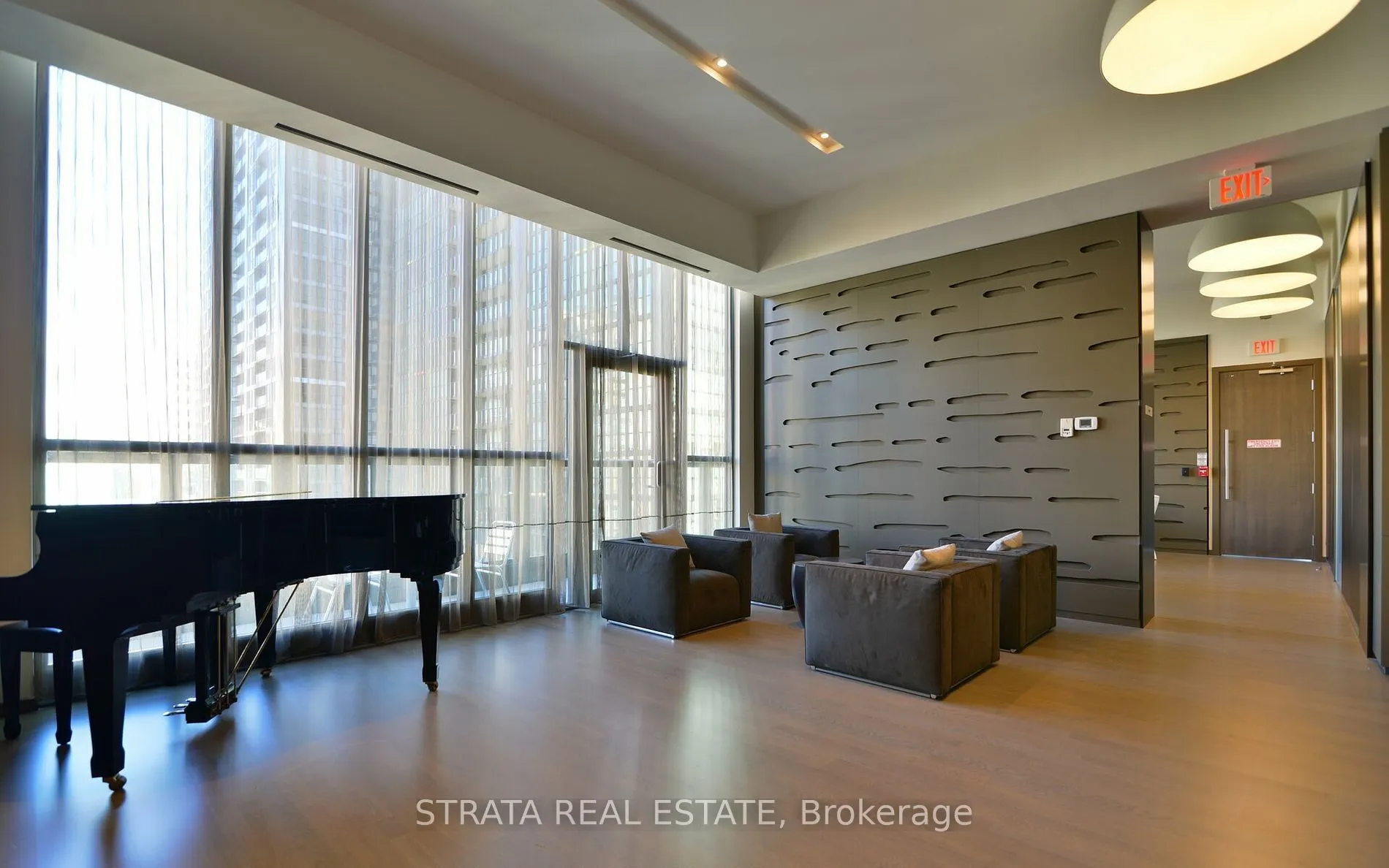 101 Charles Street E #4608