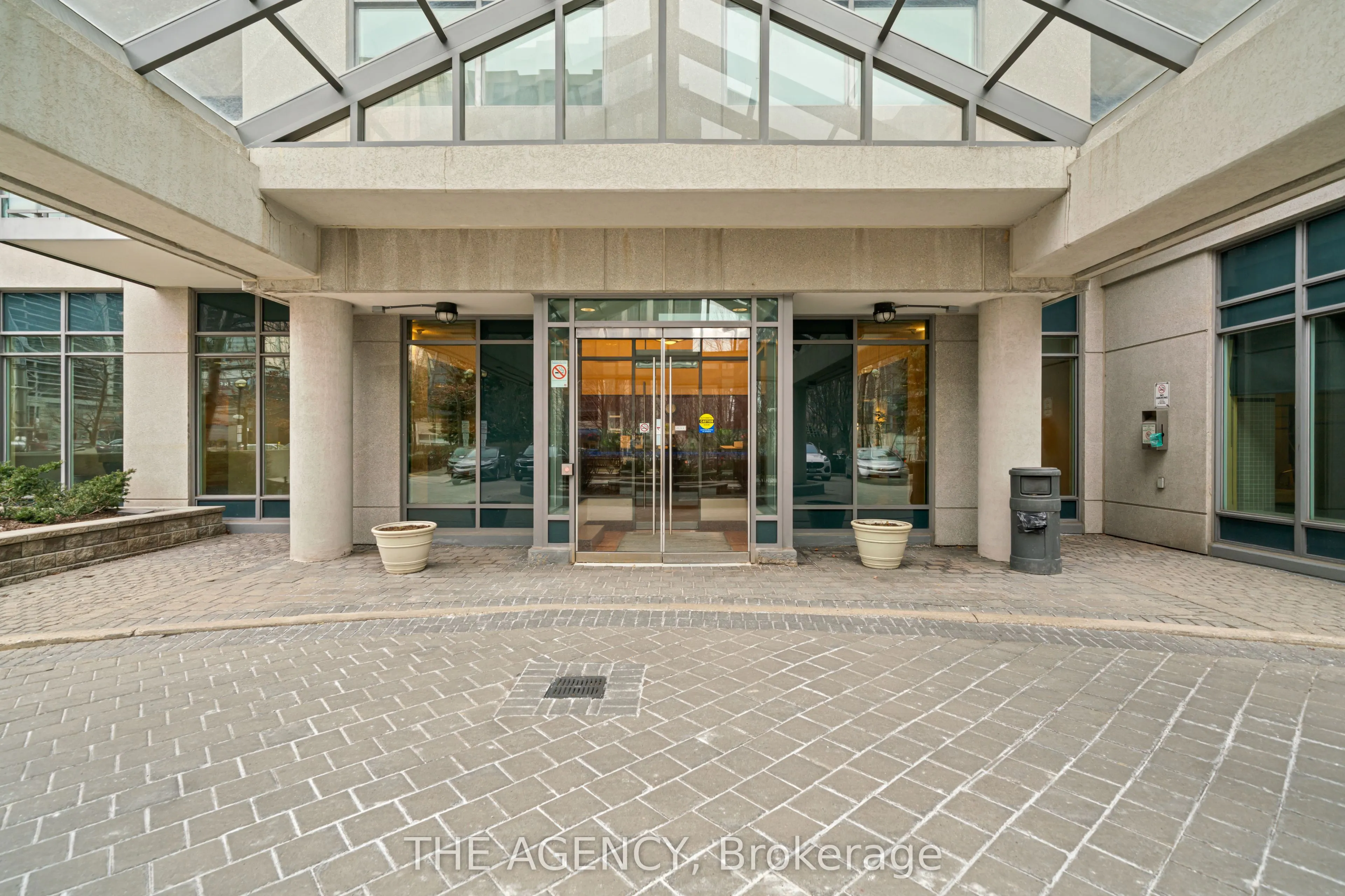 21 Hillcrest Avenue, #2108