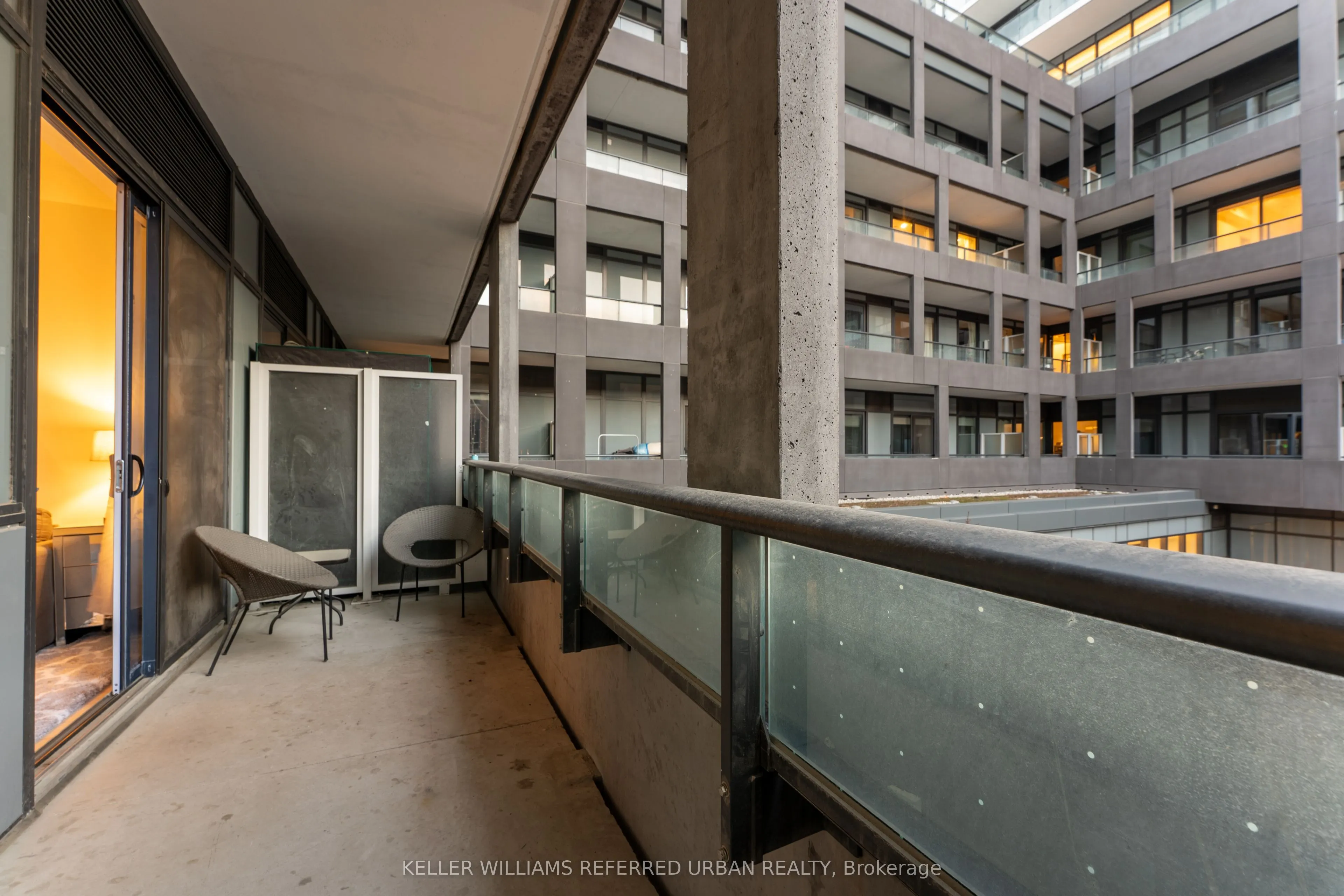 9 Tecumseth Street #206