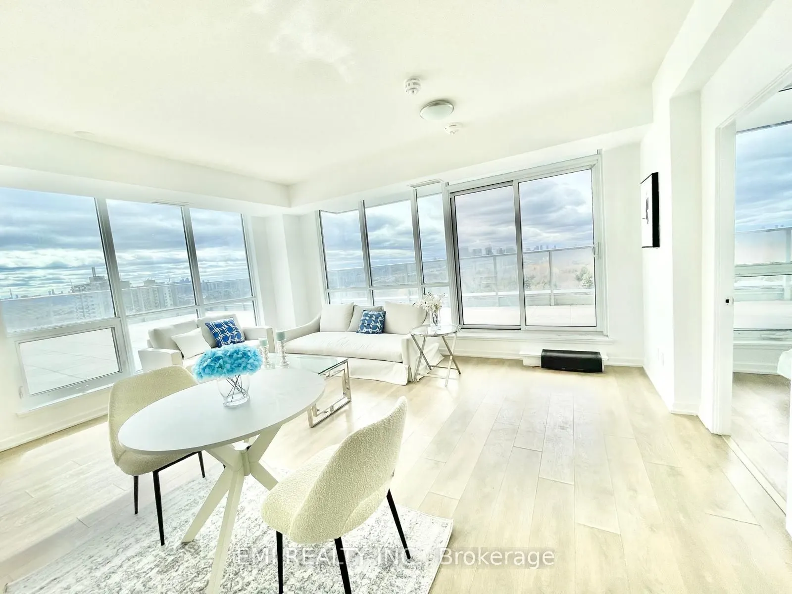 36 Forest Manor Road #405