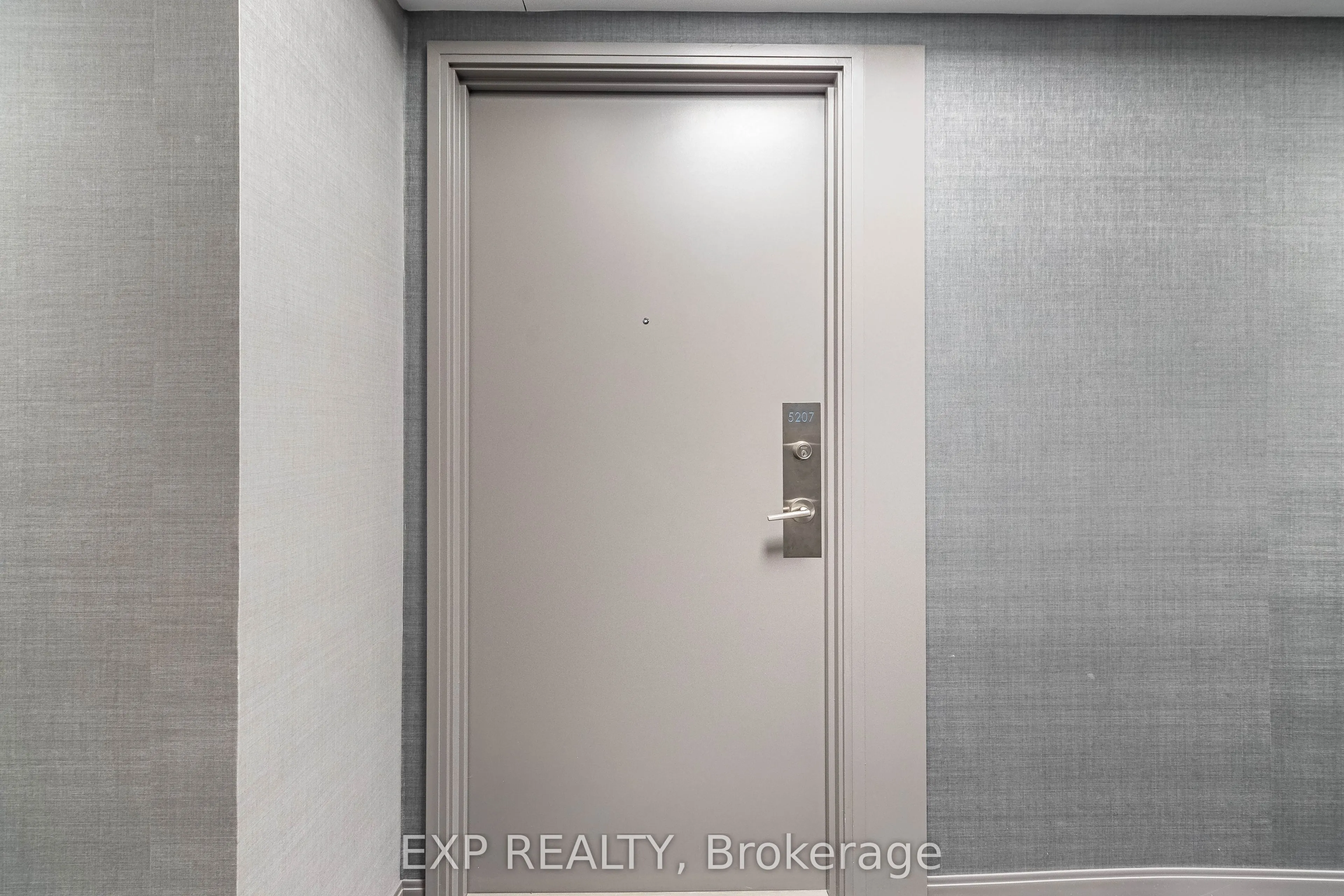 181 Dundas Street E, #5207