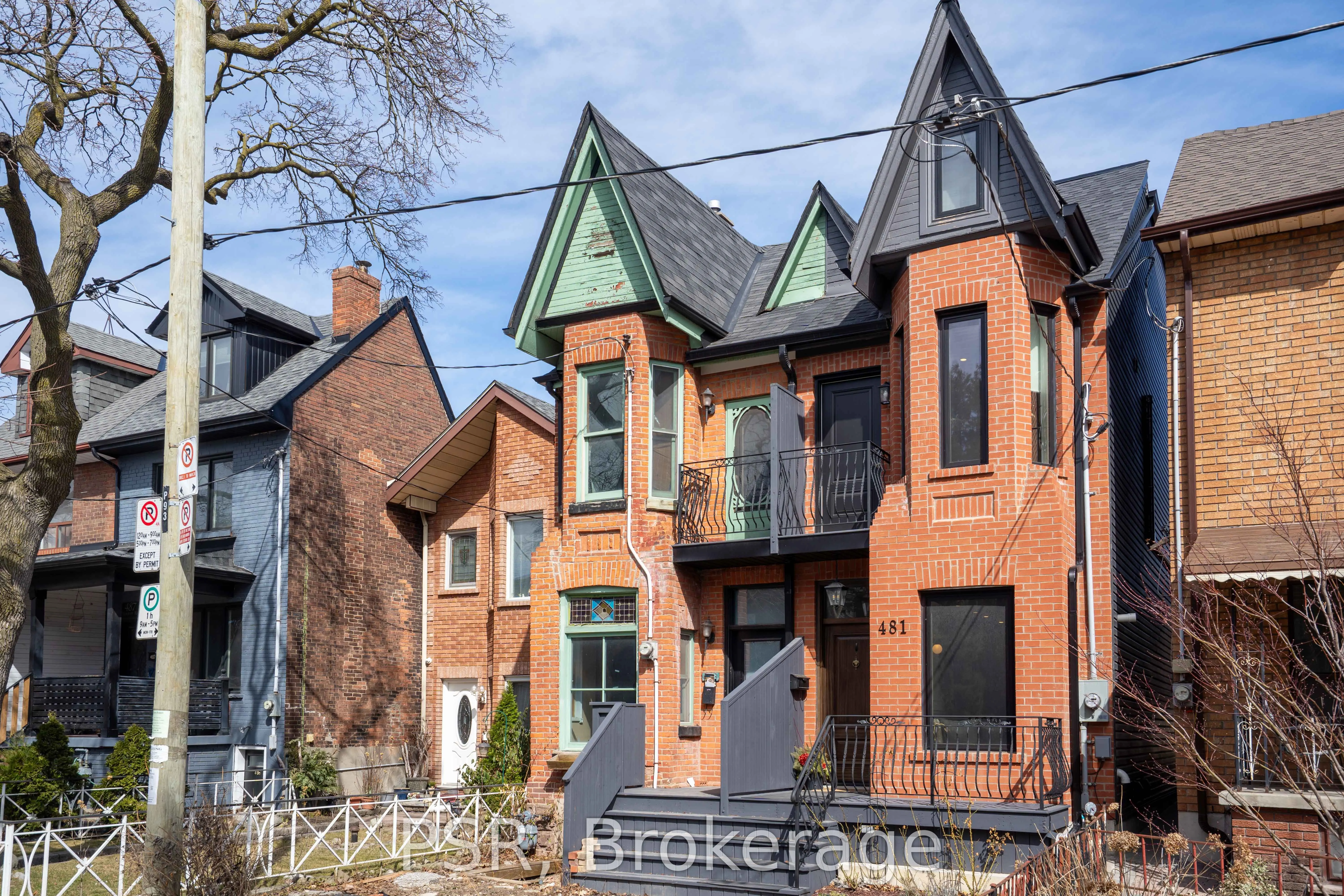 483 Roxton Road