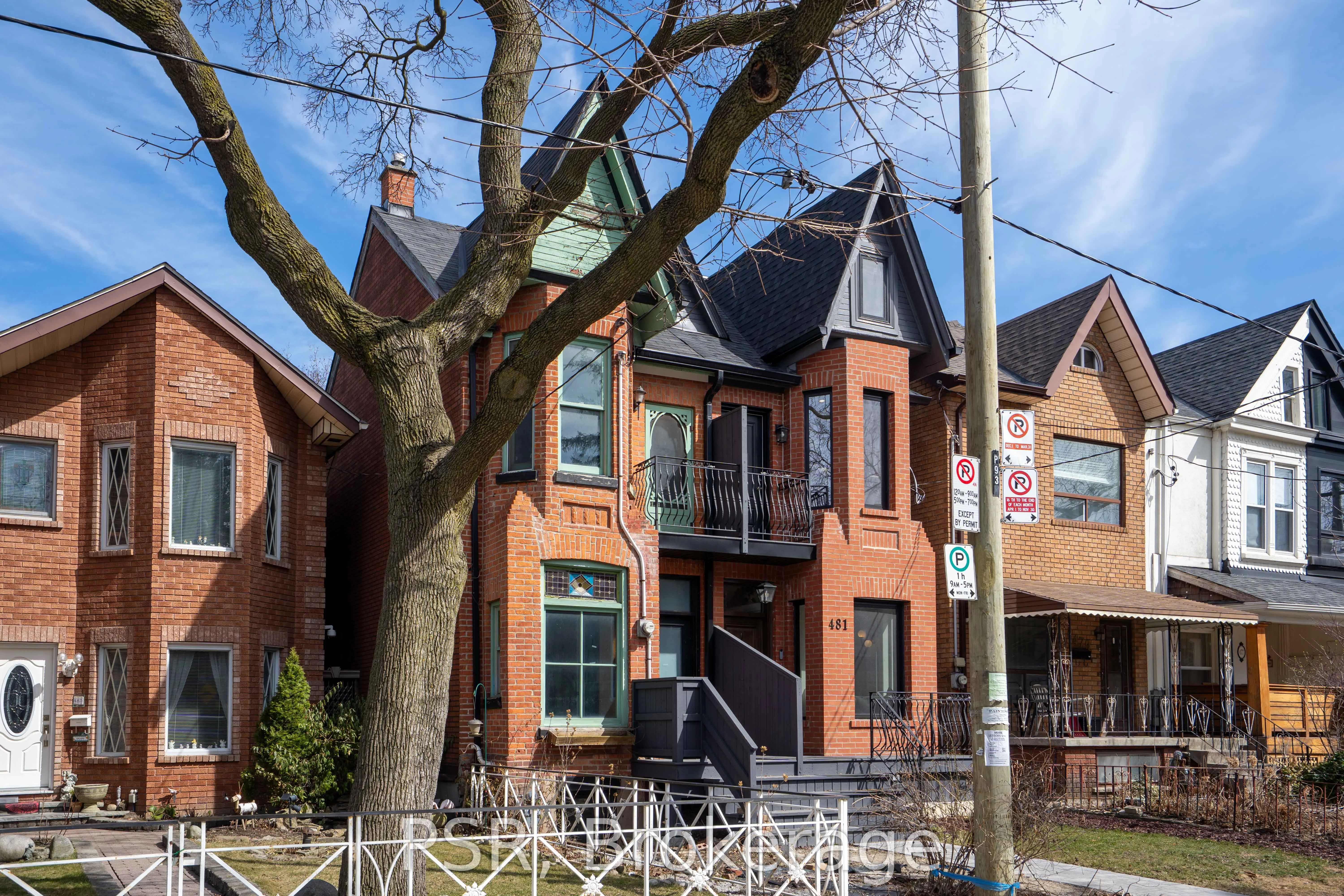 483 Roxton Road