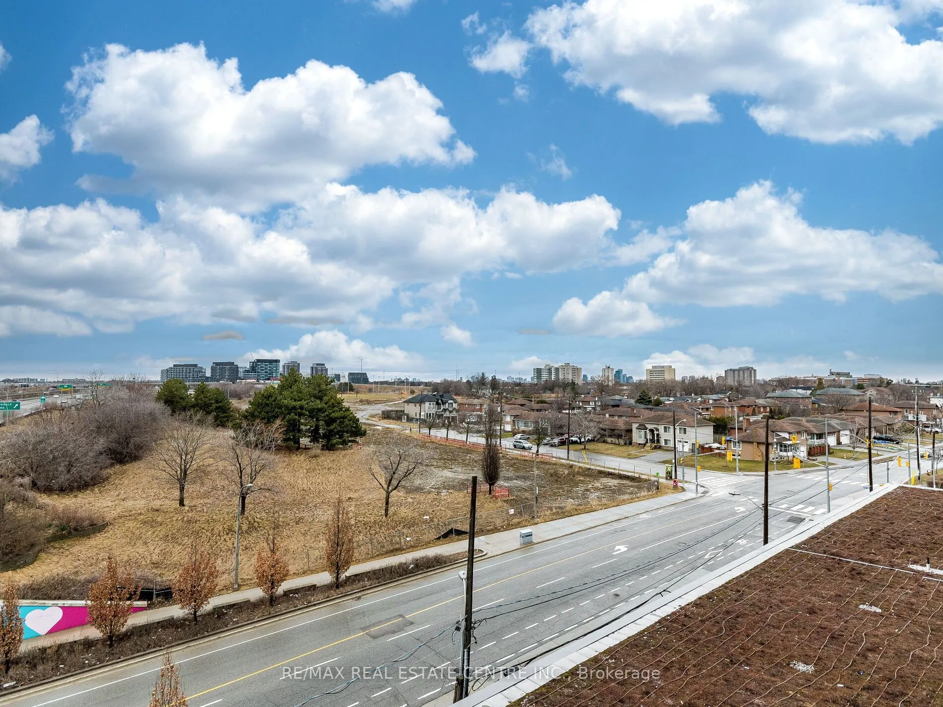 120 Varna Drive, #605