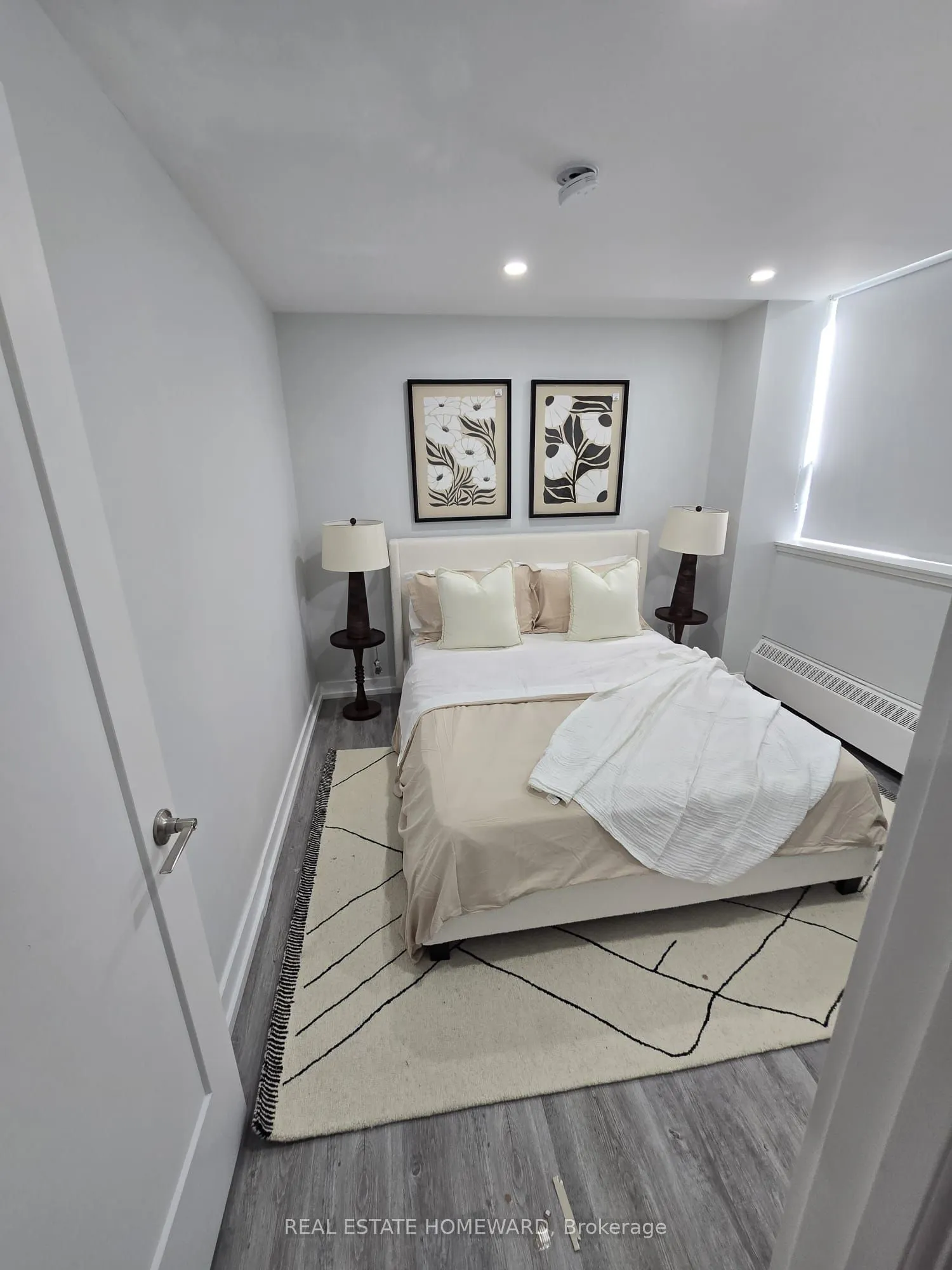 15 Walmer Road, #101