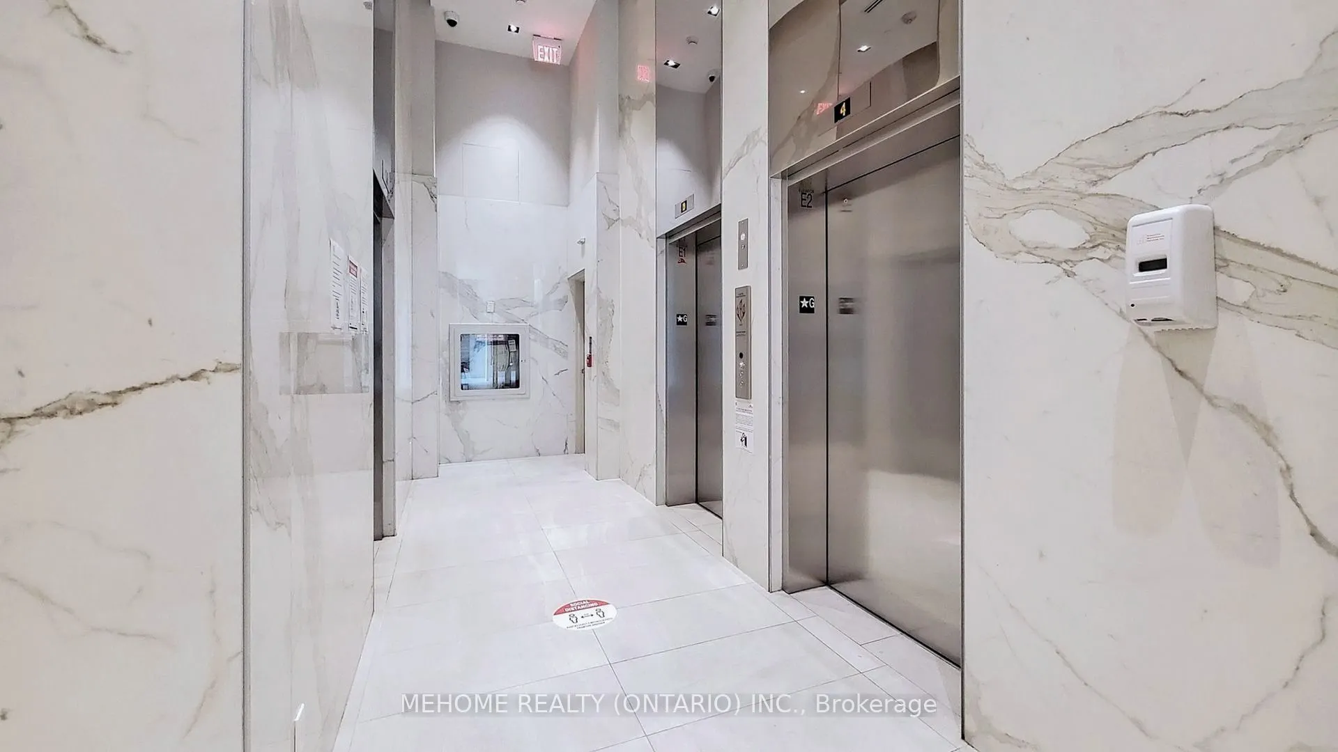 501 St. Clair Avenue W, #204
