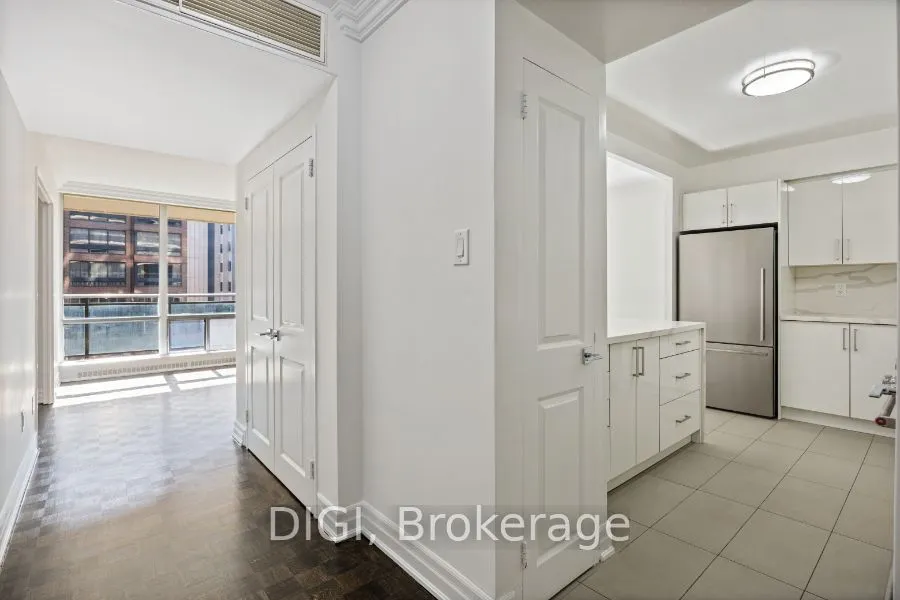 50 Prince Arthur Avenue, #701