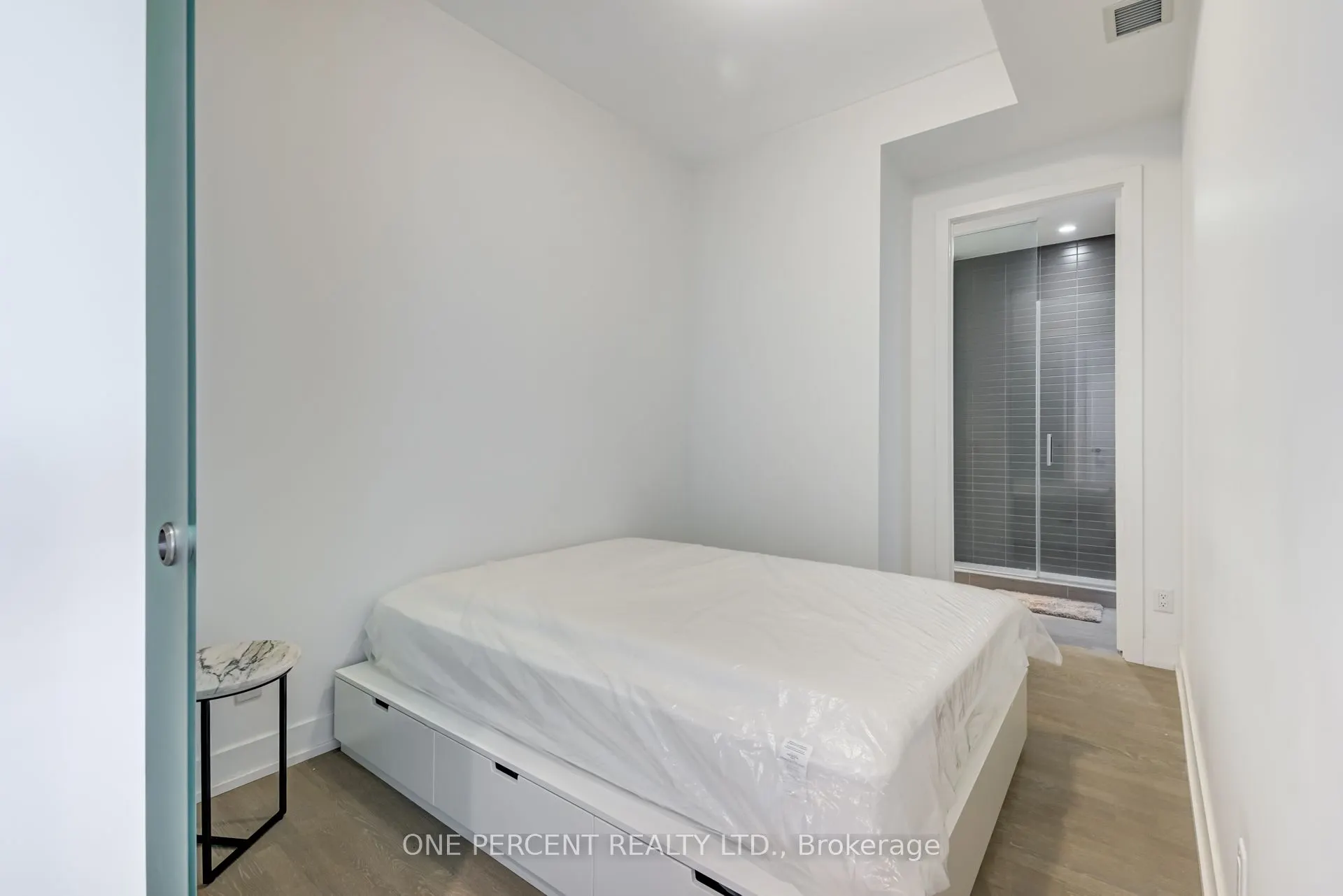 7 Grenville Street, #6108