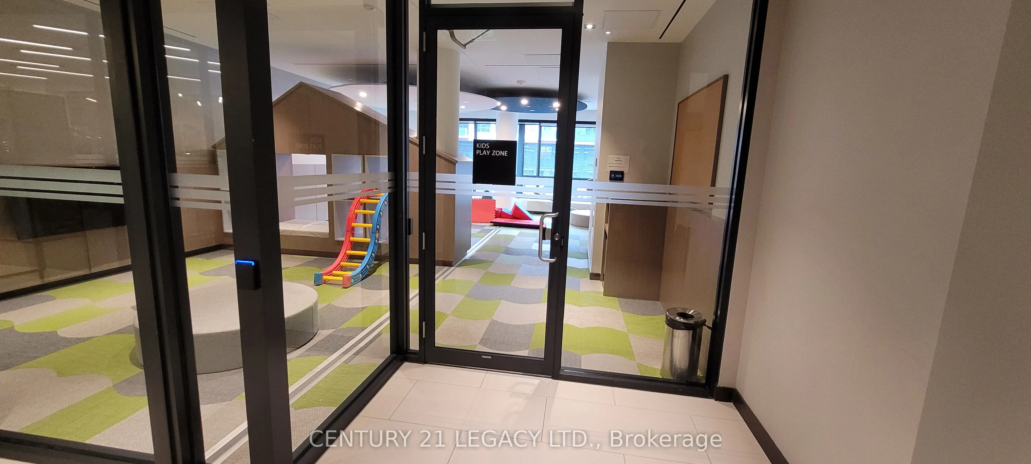 225 SUMACH Street, #611