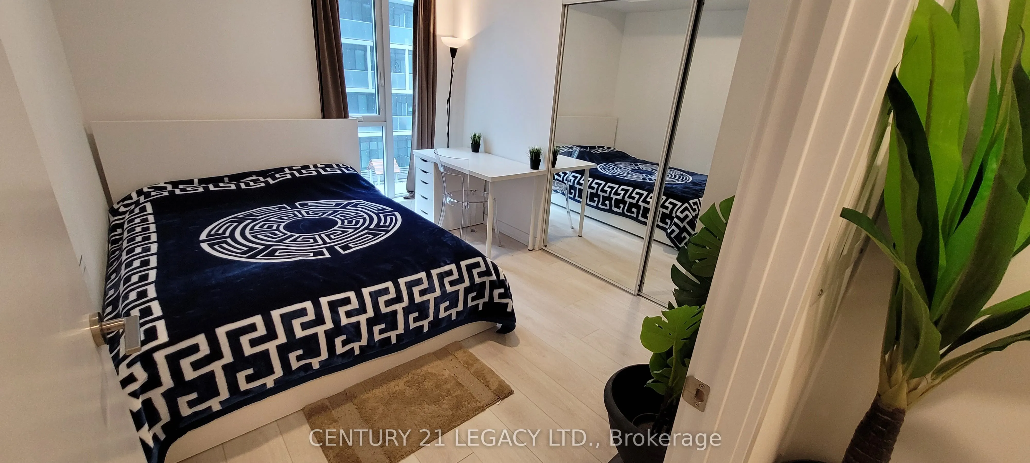 225 SUMACH Street, #611