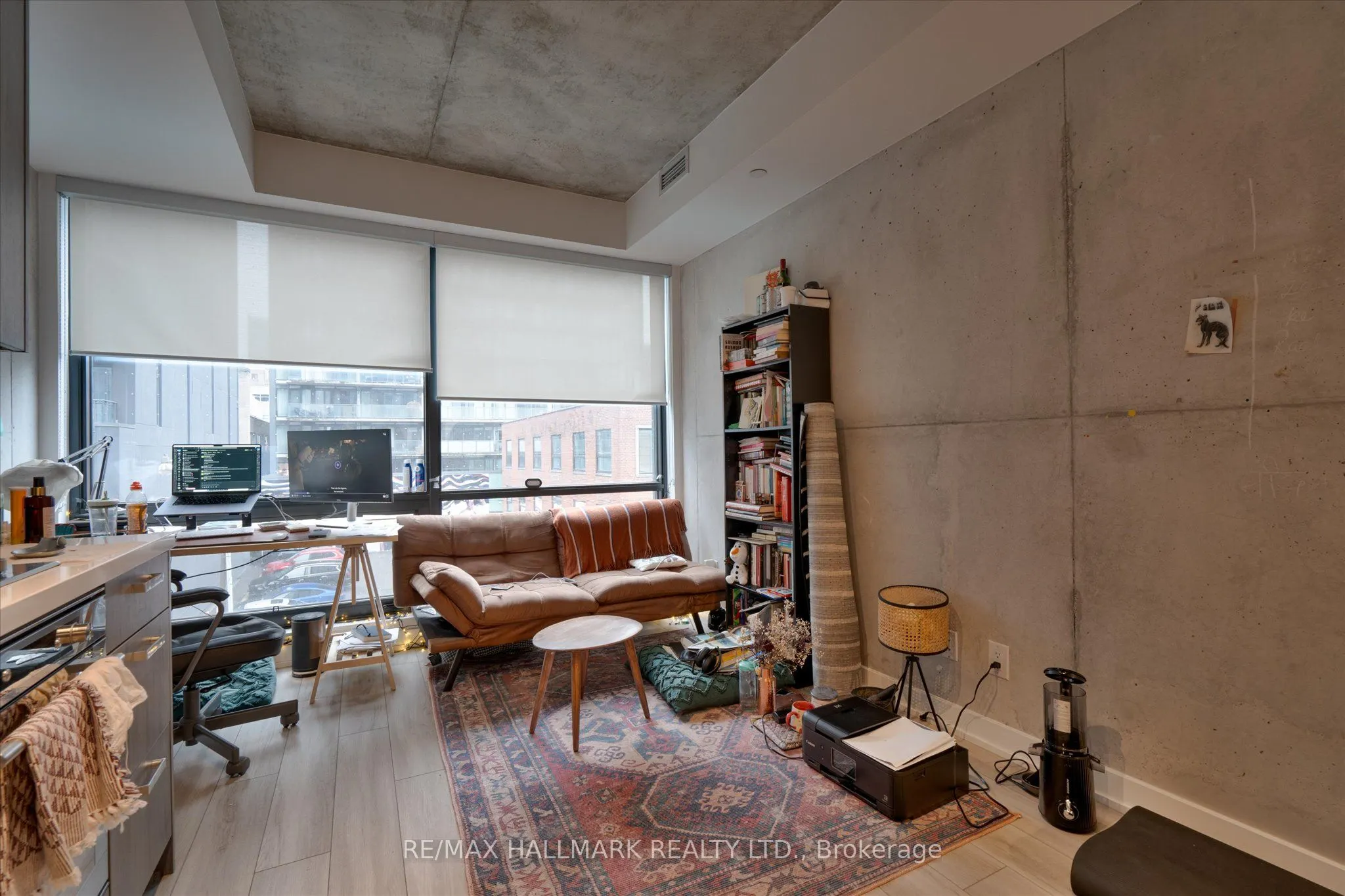 458 Richmond Street W, #204