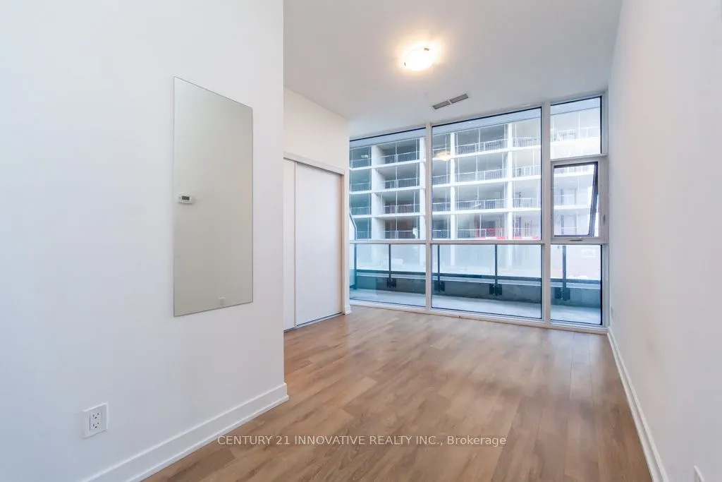 50 Ordnance Street #307