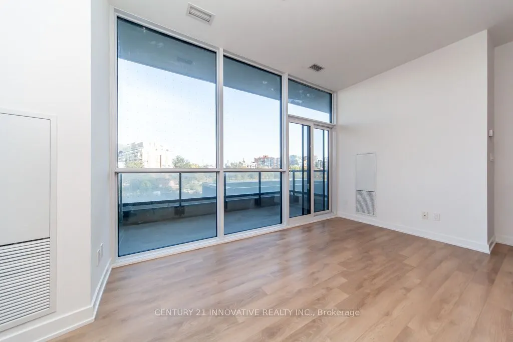 50 Ordnance Street #307