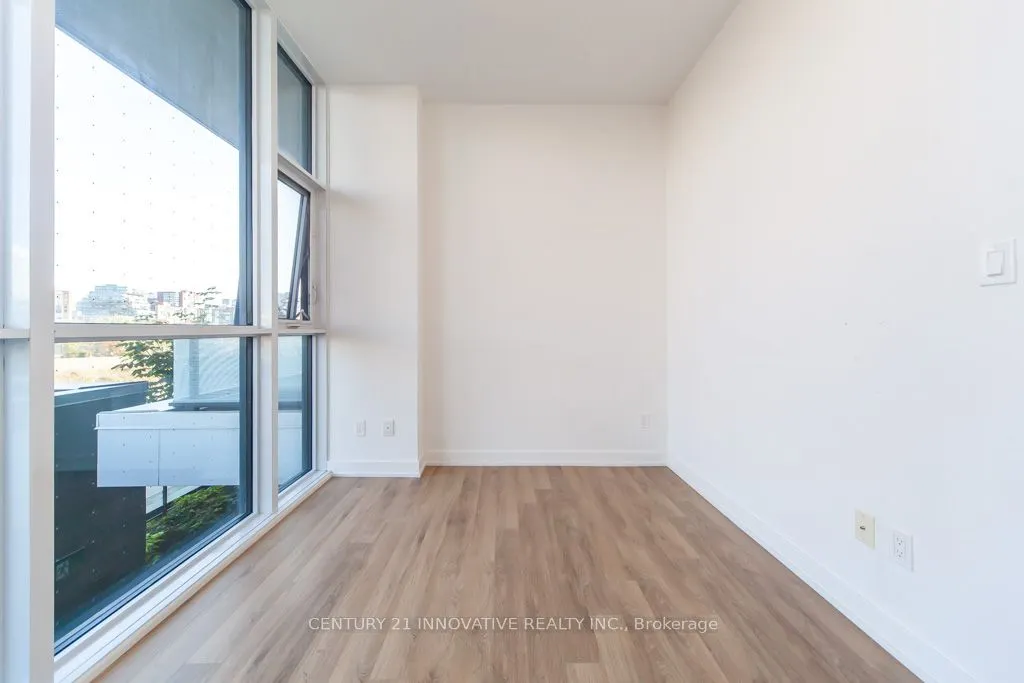 50 Ordnance Street #307