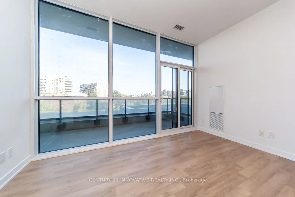 50 Ordnance Street #307