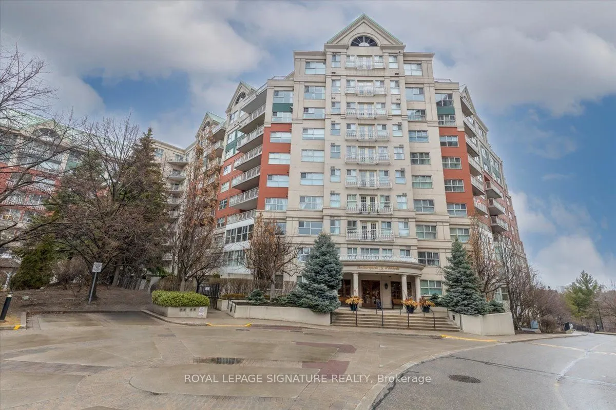 18 Concorde Place, #206