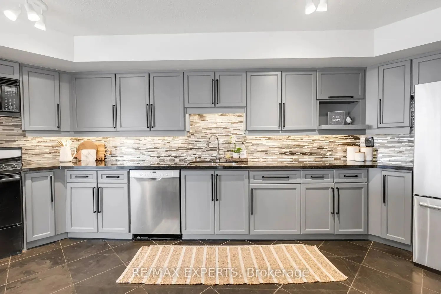 70 Elmsthorpe Avenue, #202