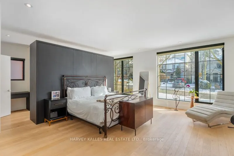 34 Coulson Avenue #B