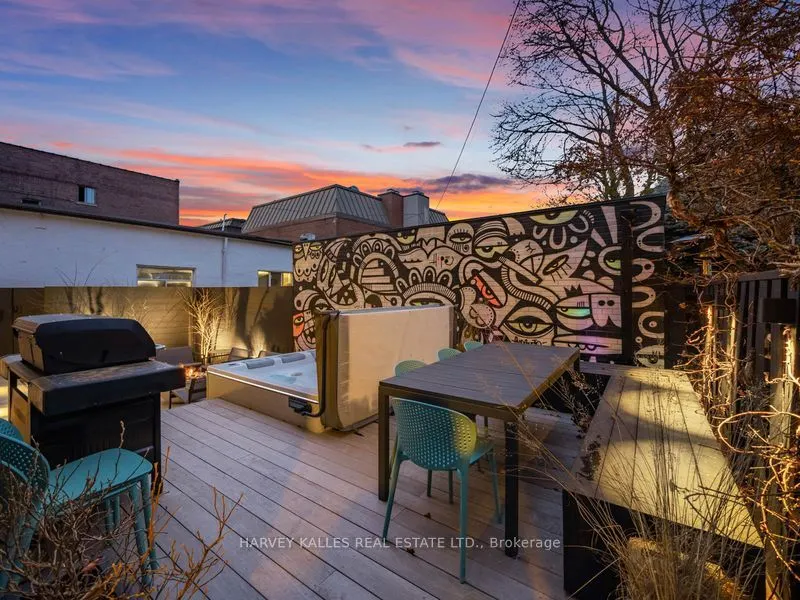 34 Coulson Avenue #B