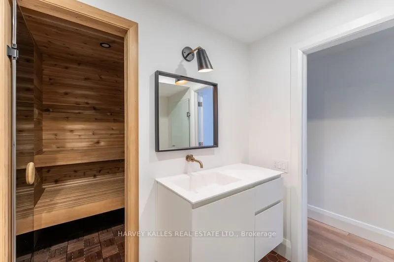 34 Coulson Avenue #B