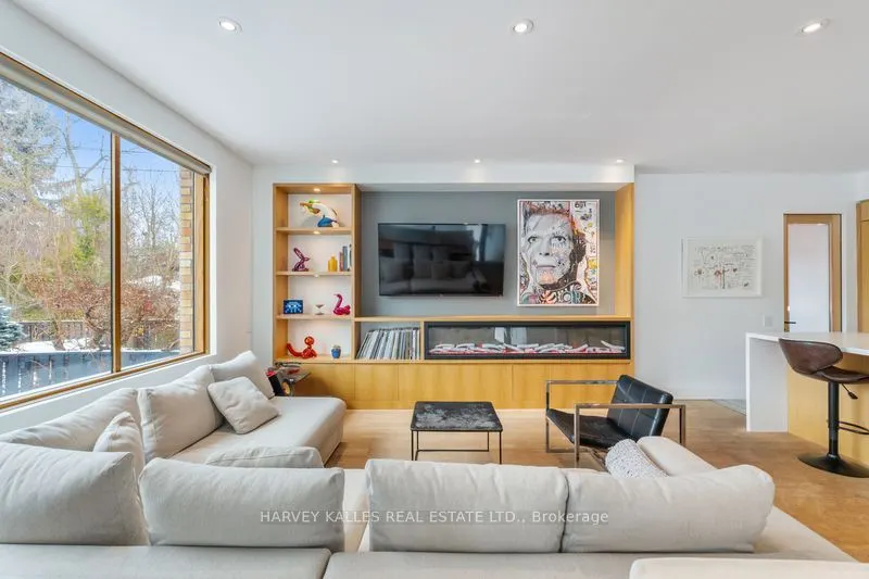34 Coulson Avenue #B