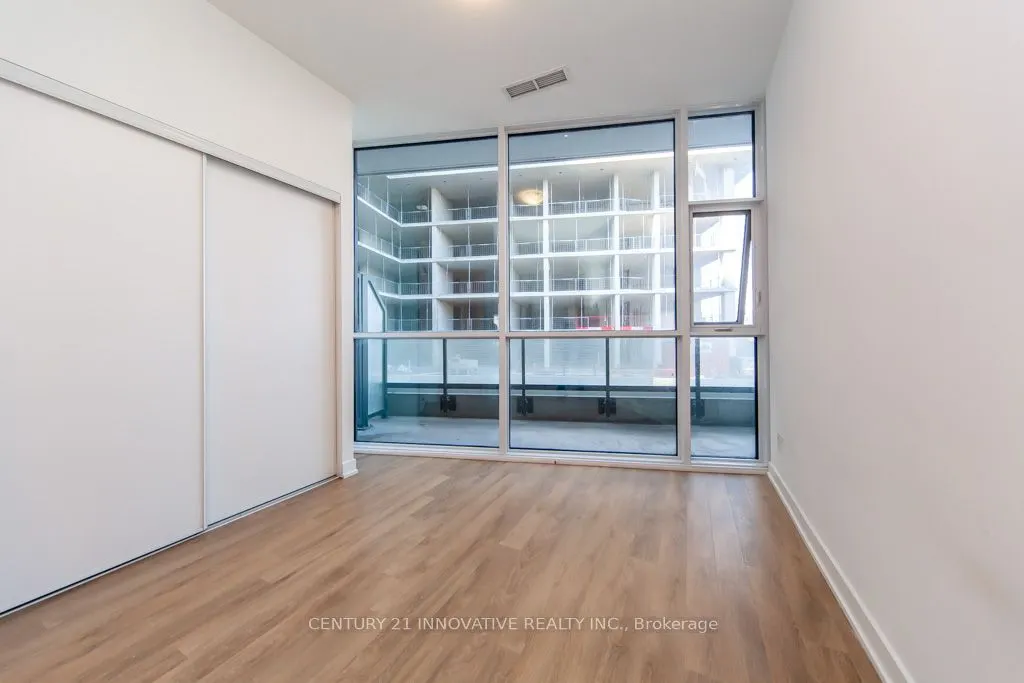 50 Ordnance Street #307