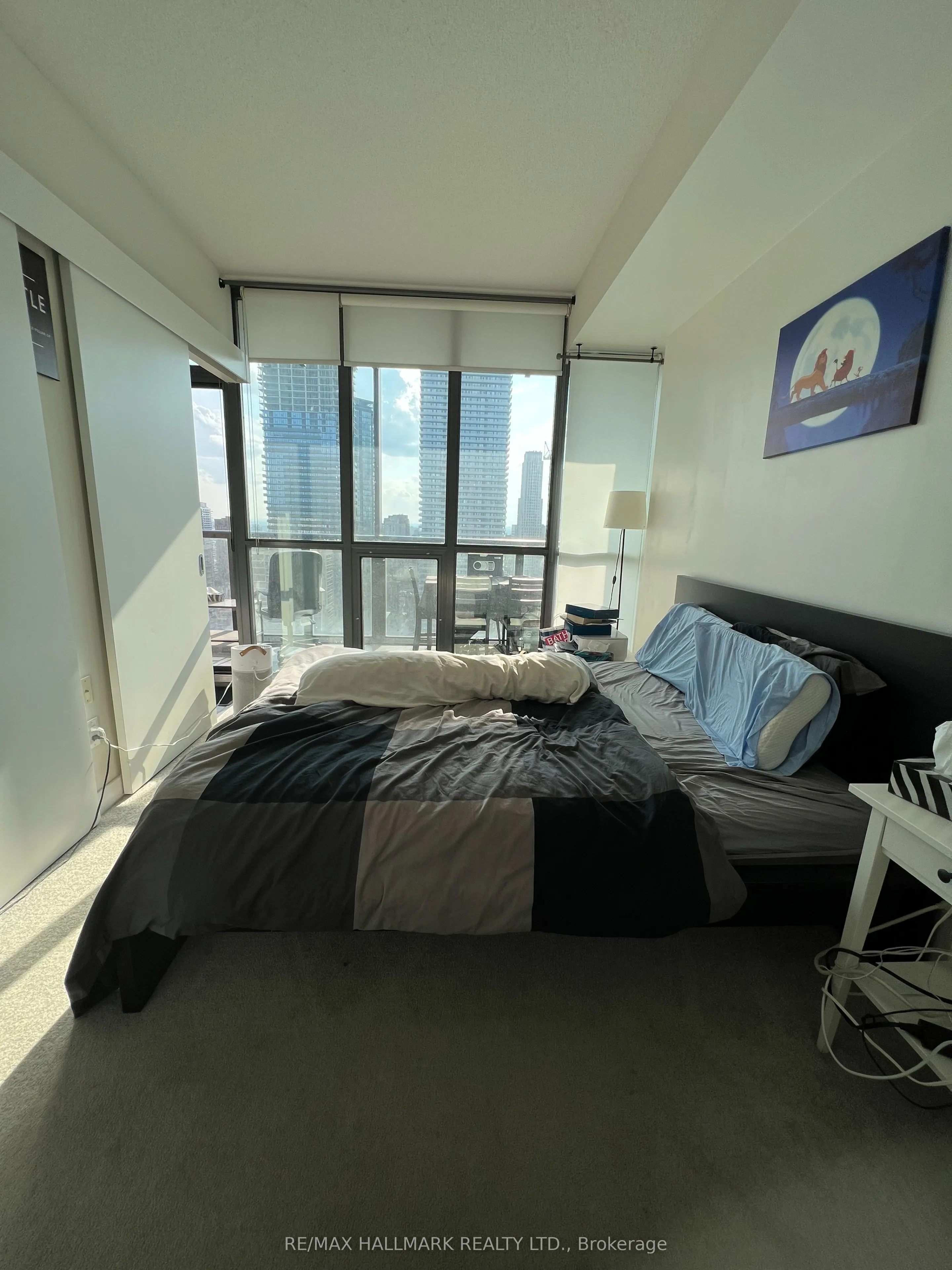 110 Charles Street E, #2905