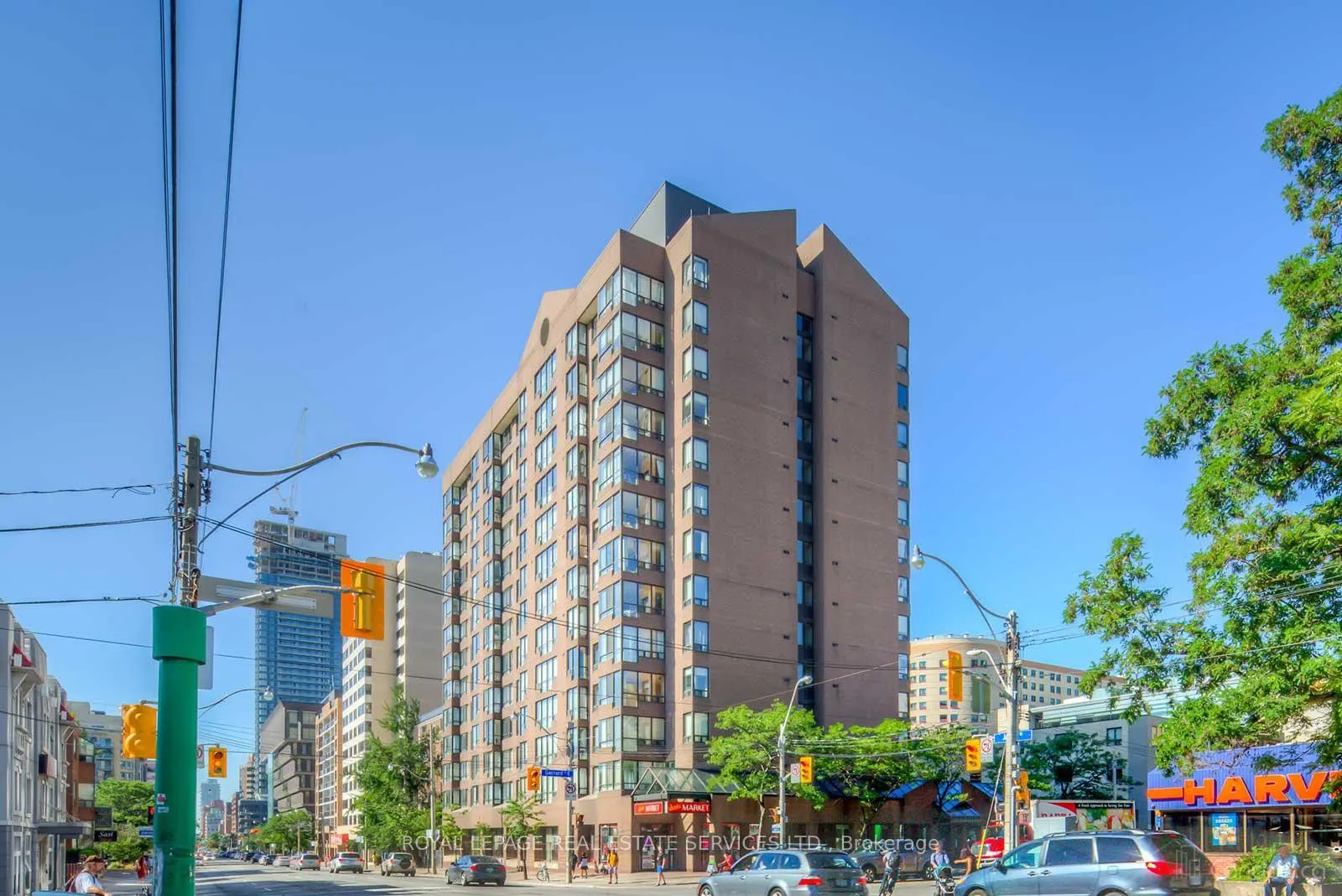 117 Gerrard Street E, #310
