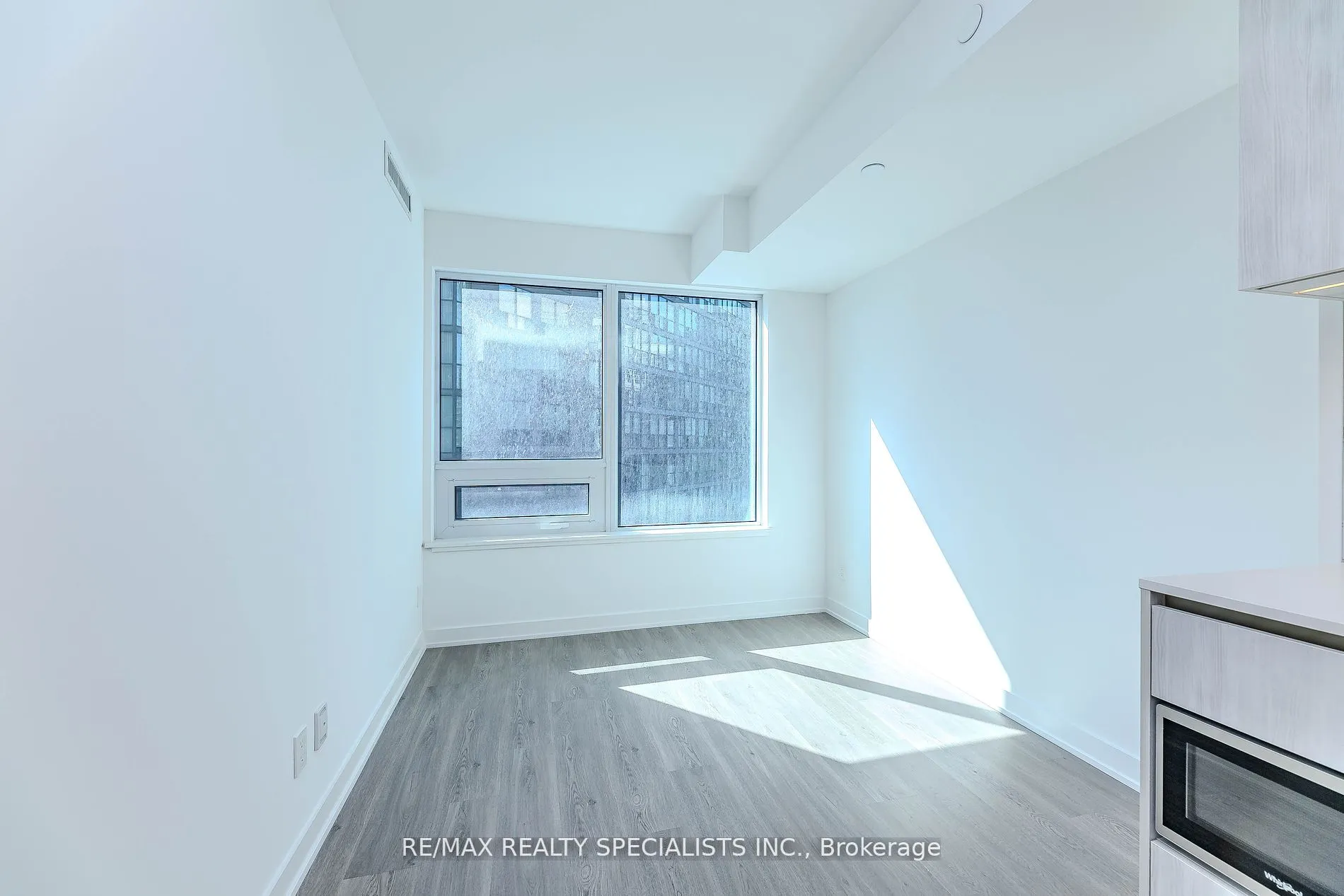 8 Wellesley Street W #1101