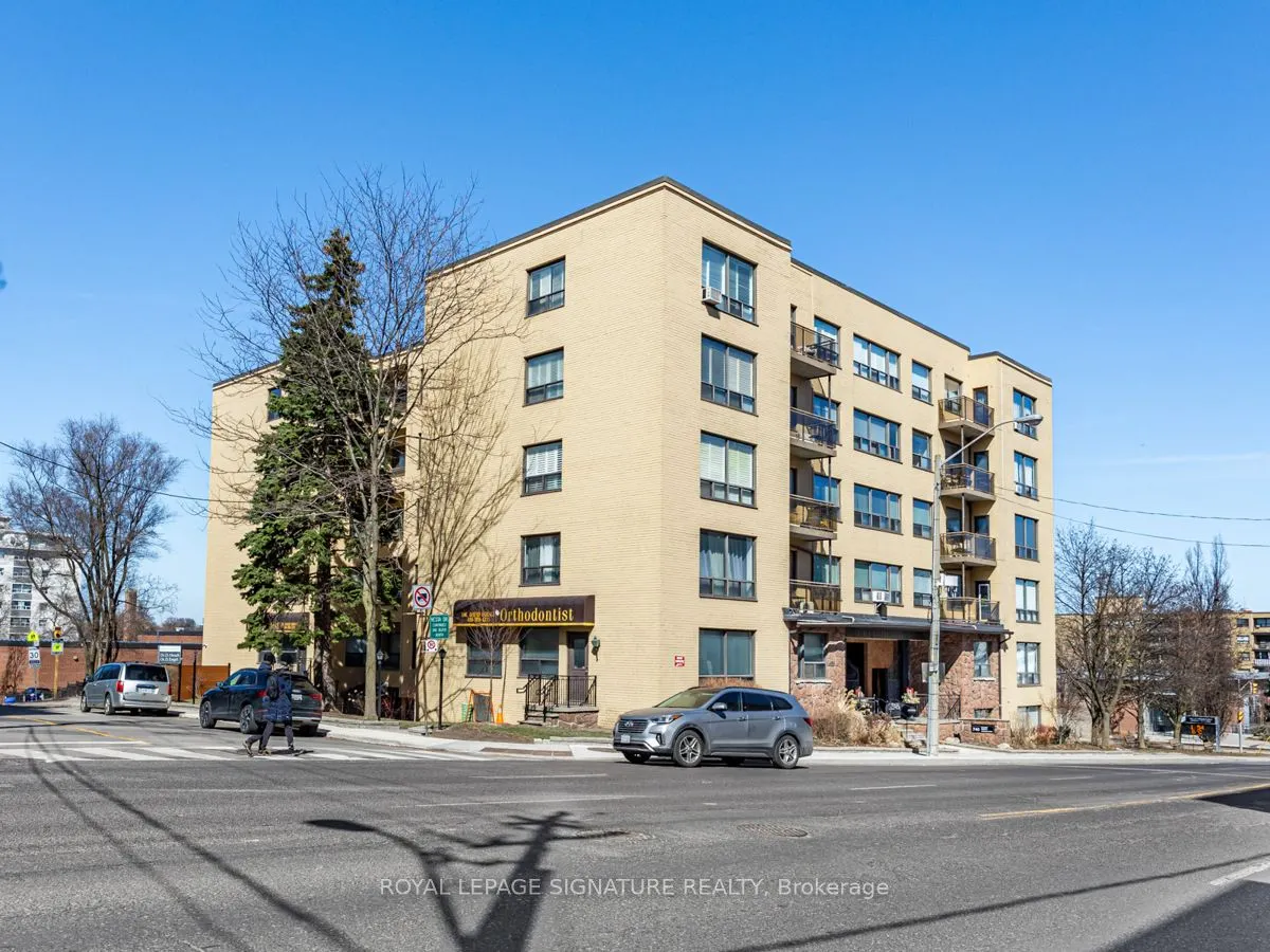 740 Eglinton Avenue W, #206