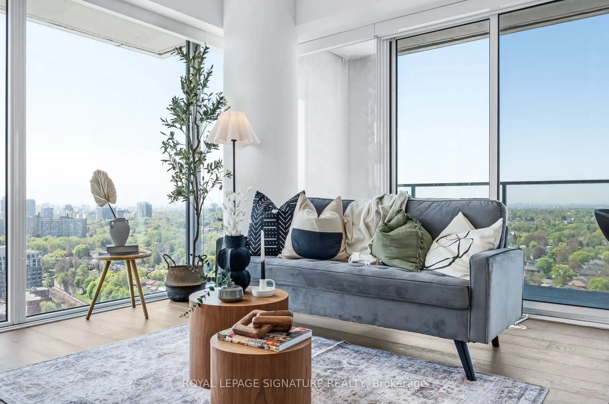 5 Soudan Avenue, #2814