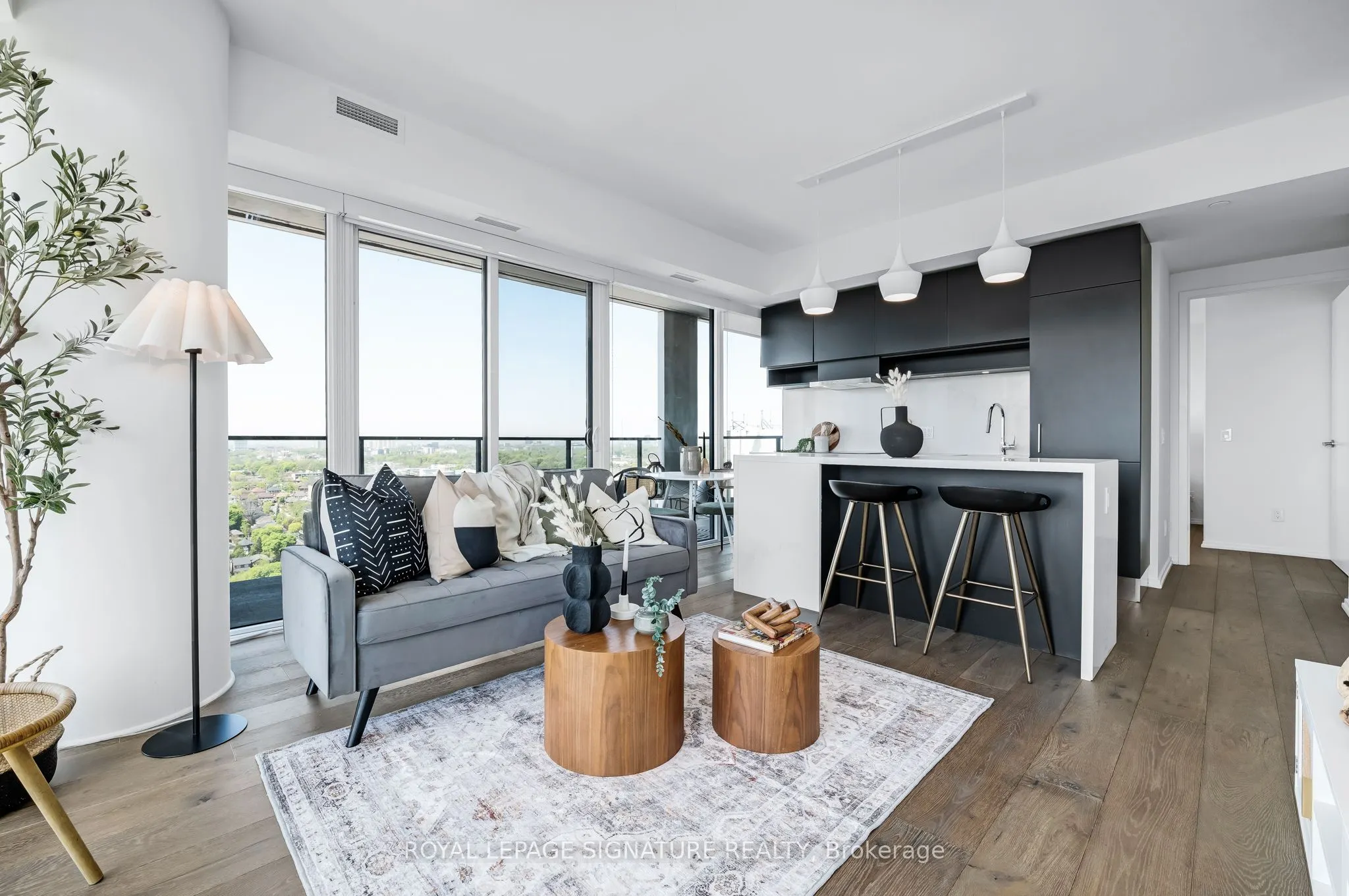 5 Soudan Avenue, #2814