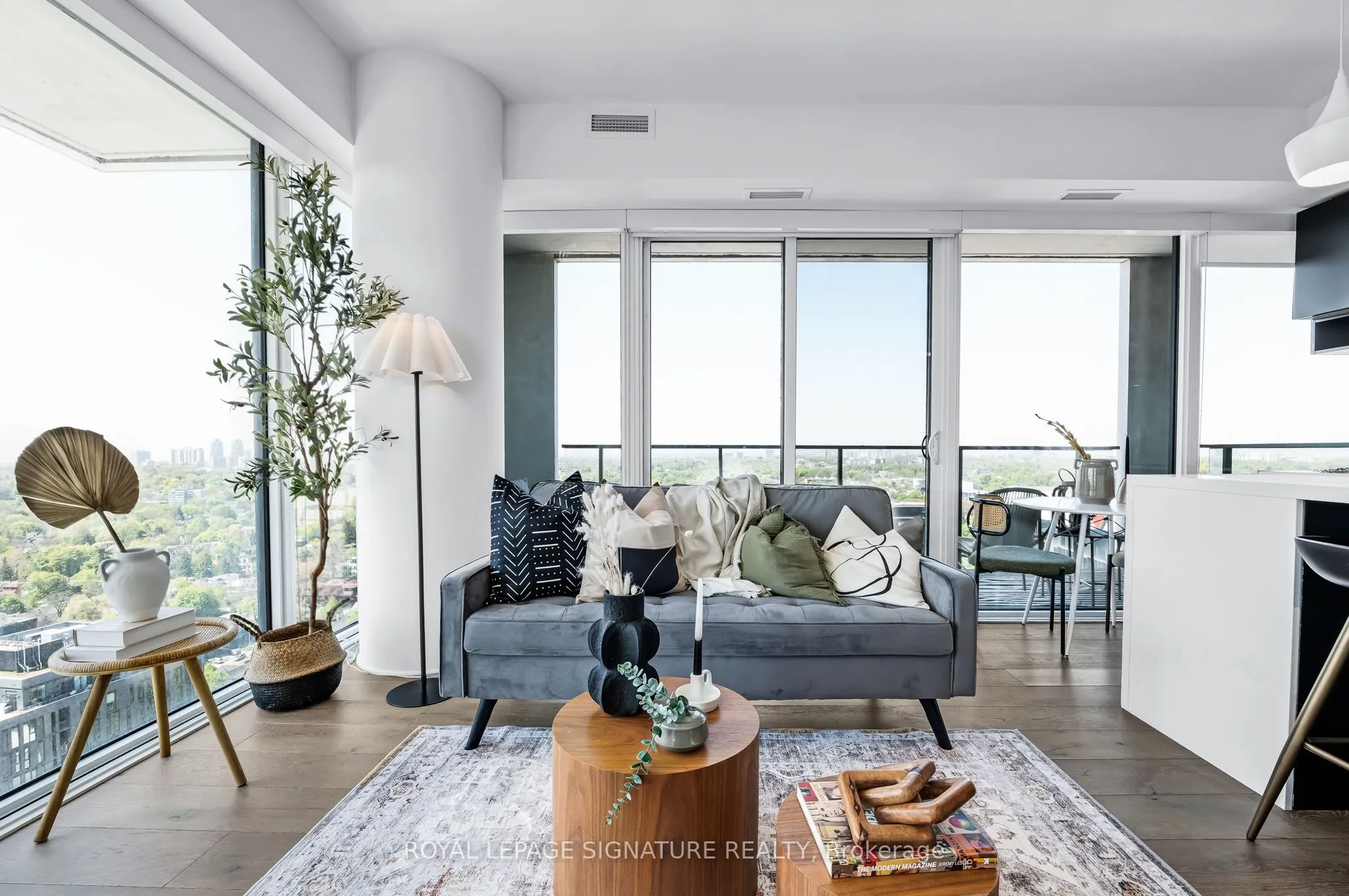 5 Soudan Avenue, #2814