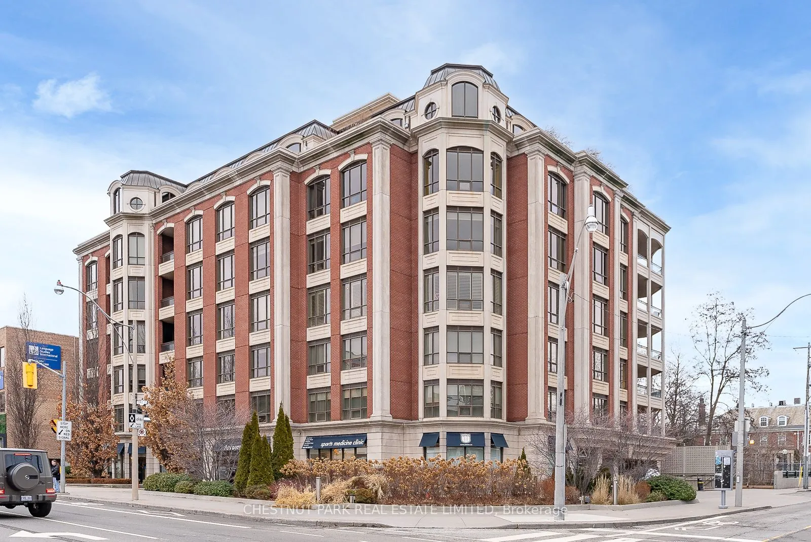 2 Roxborough Street E, #306
