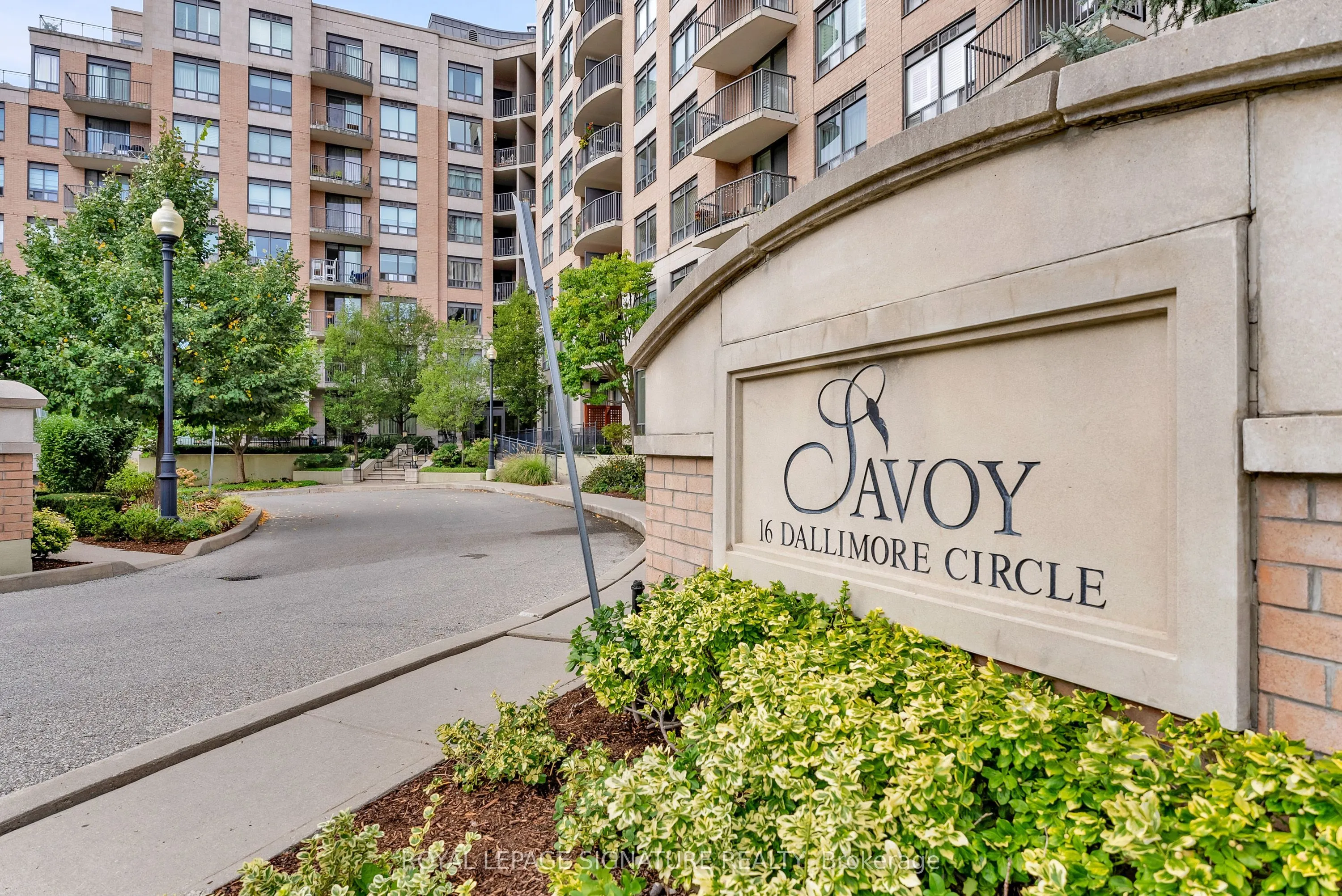16 Dallimore Circle, #610
