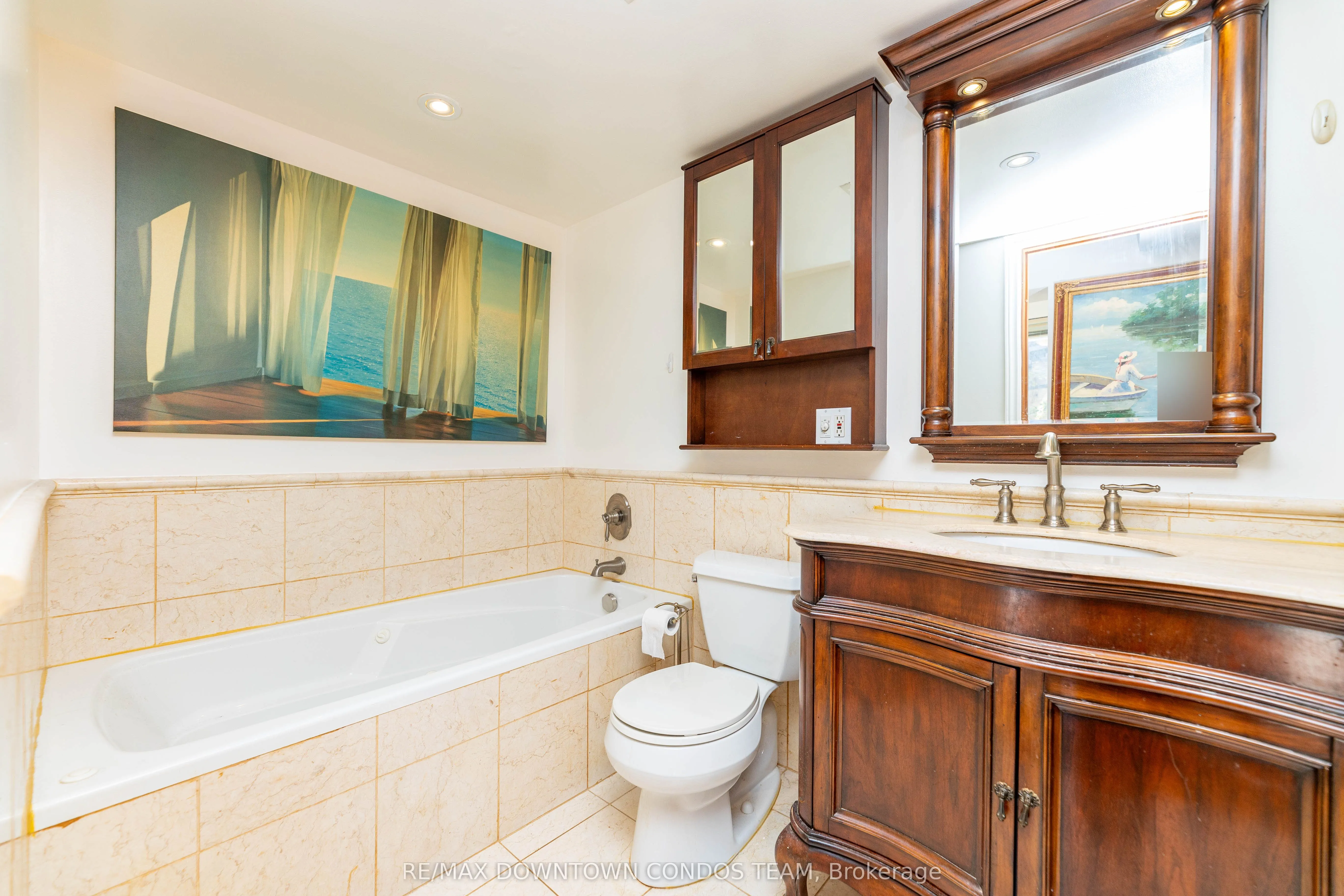 44 St Joseph Street, #506