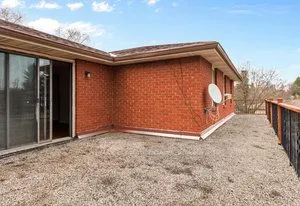 18 Parravano Court