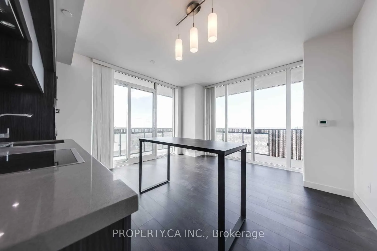 8 Eglinton Avenue E, #3705
