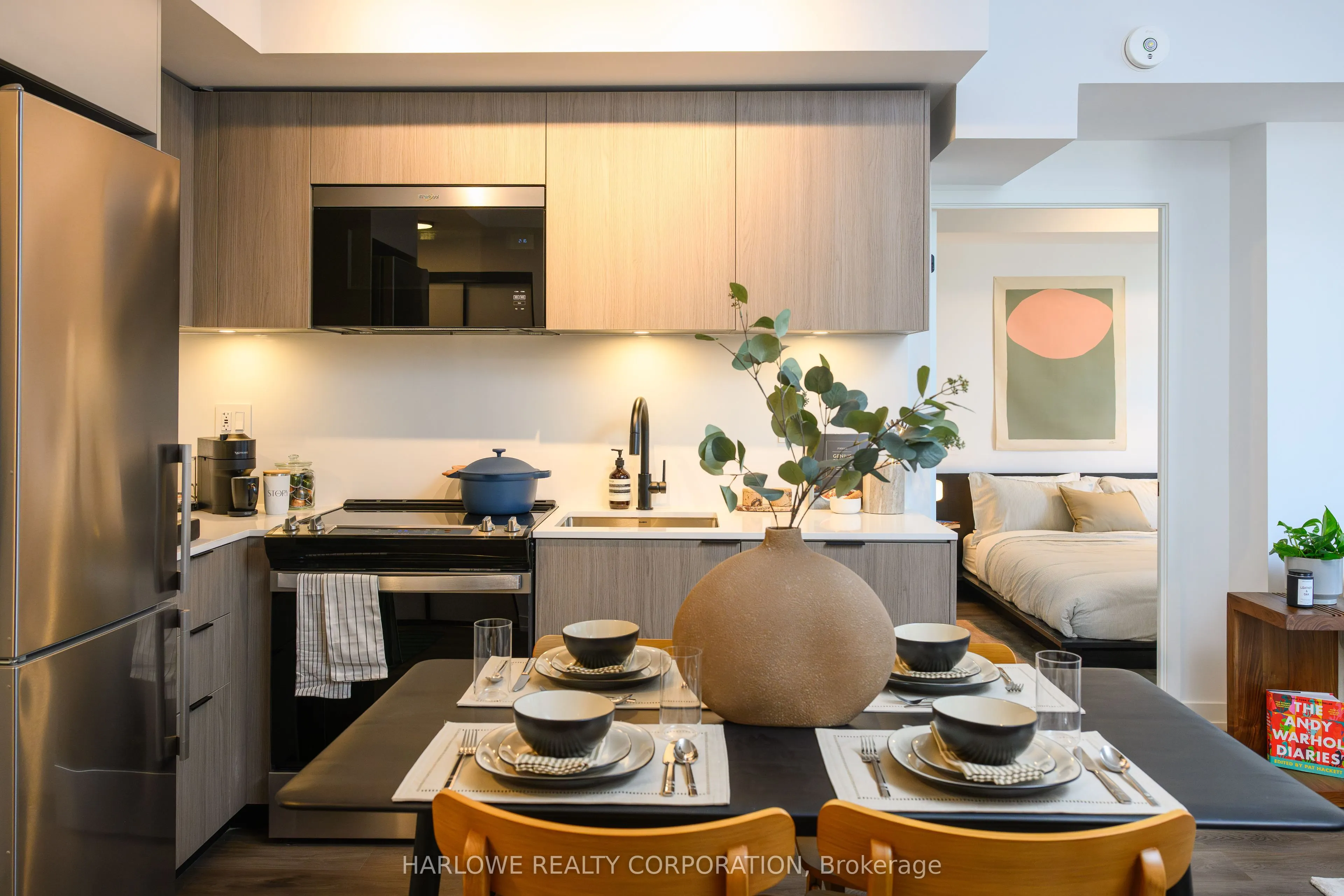 73 Broadway Avenue, #1106