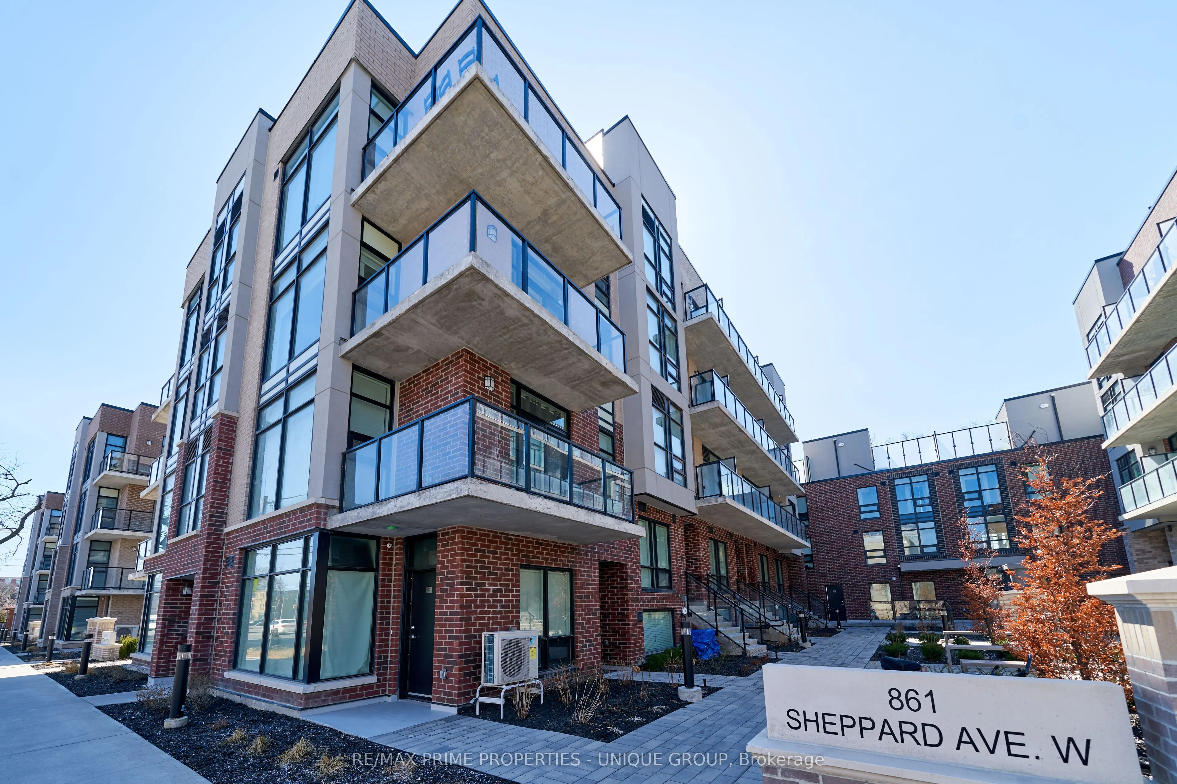 861 Sheppard Avenue W, #53