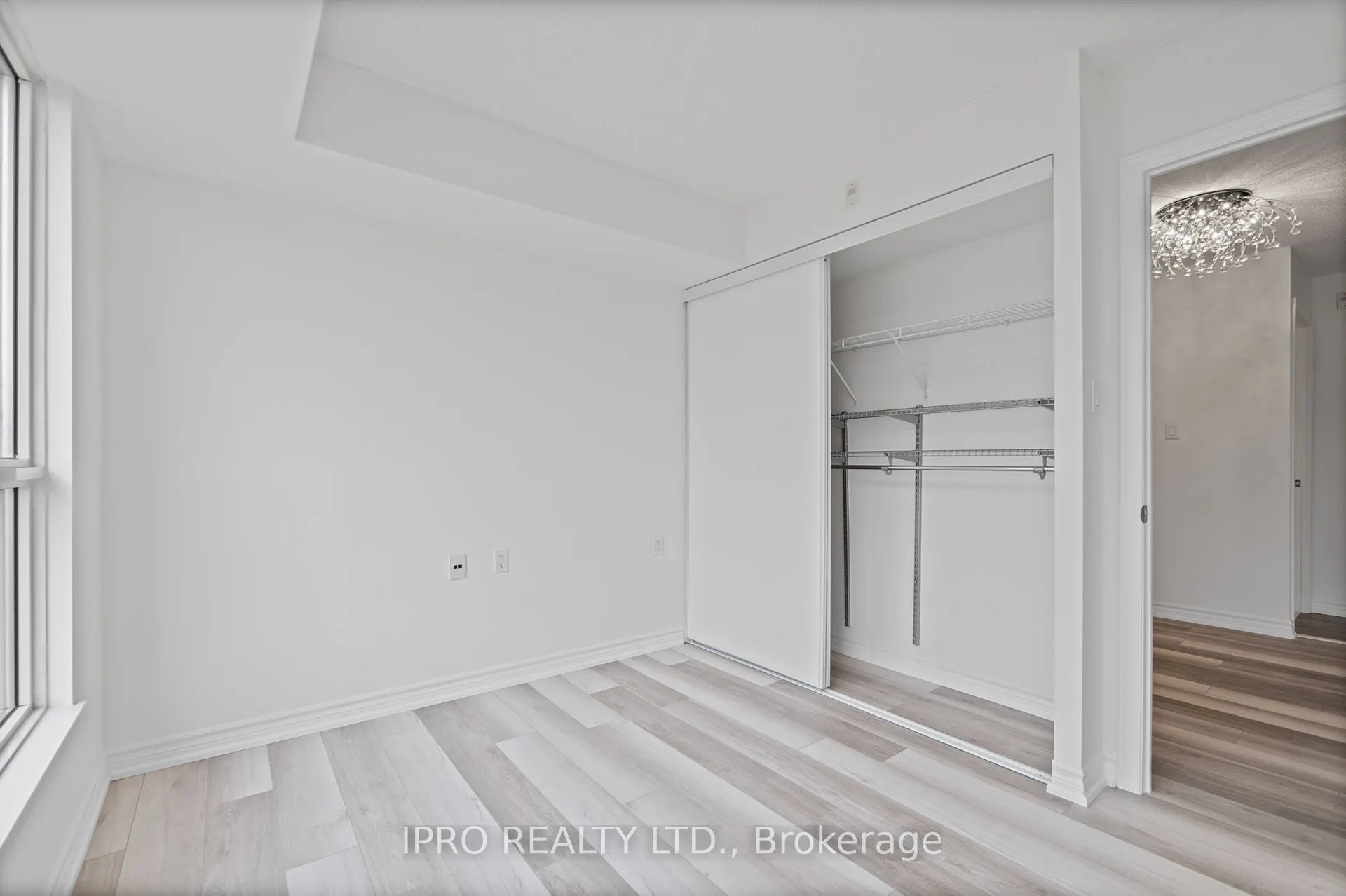 872 Sheppard Avenue W, #213