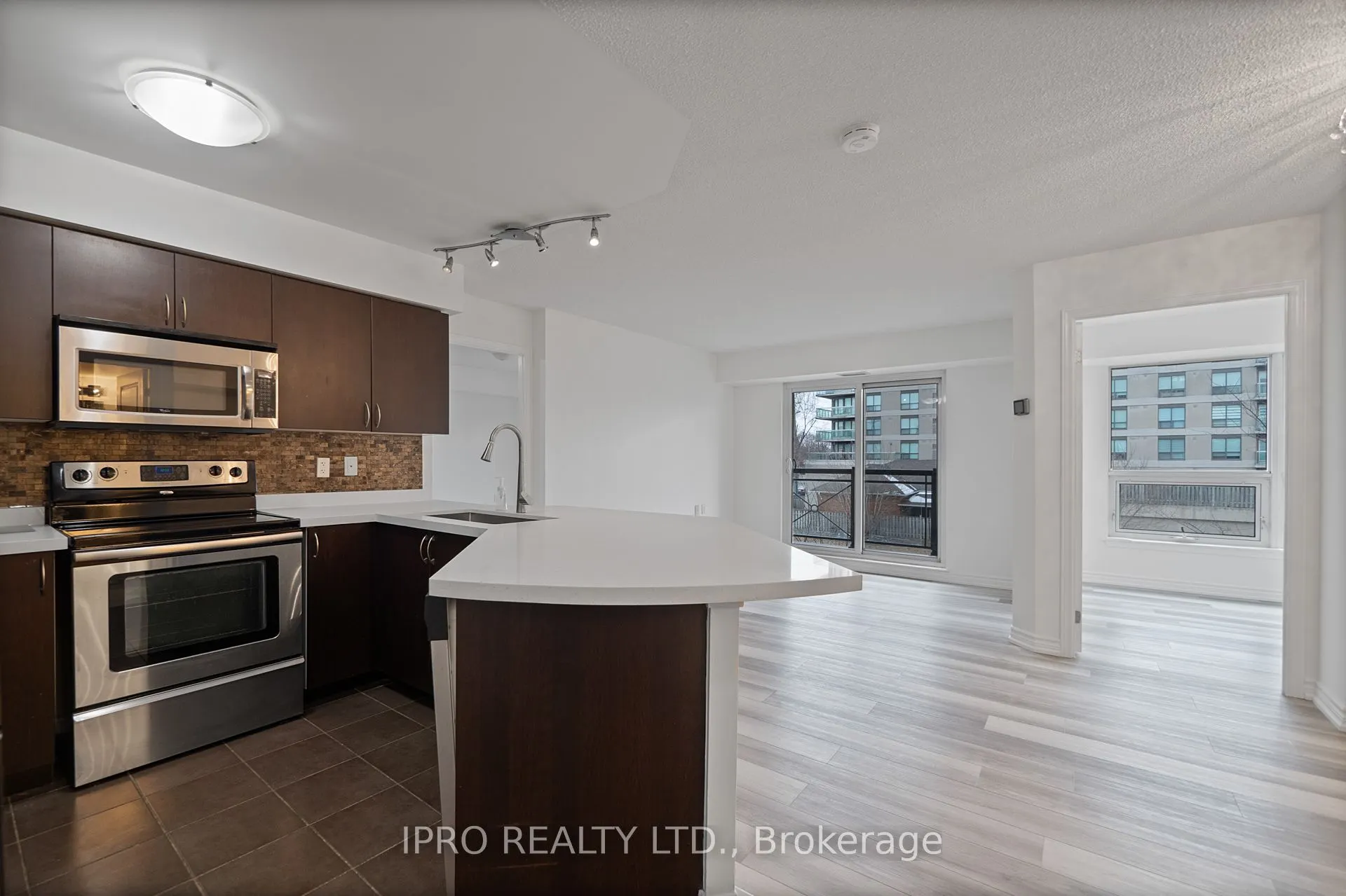 872 Sheppard Avenue W, #213