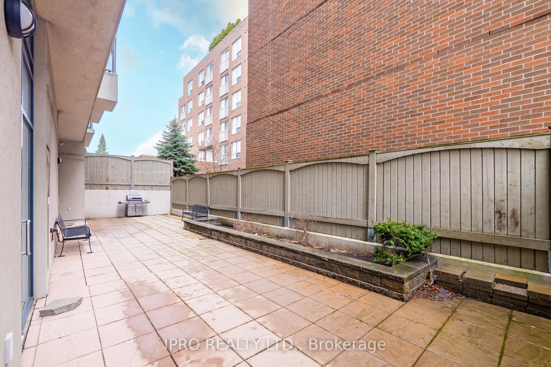 872 Sheppard Avenue W, #213