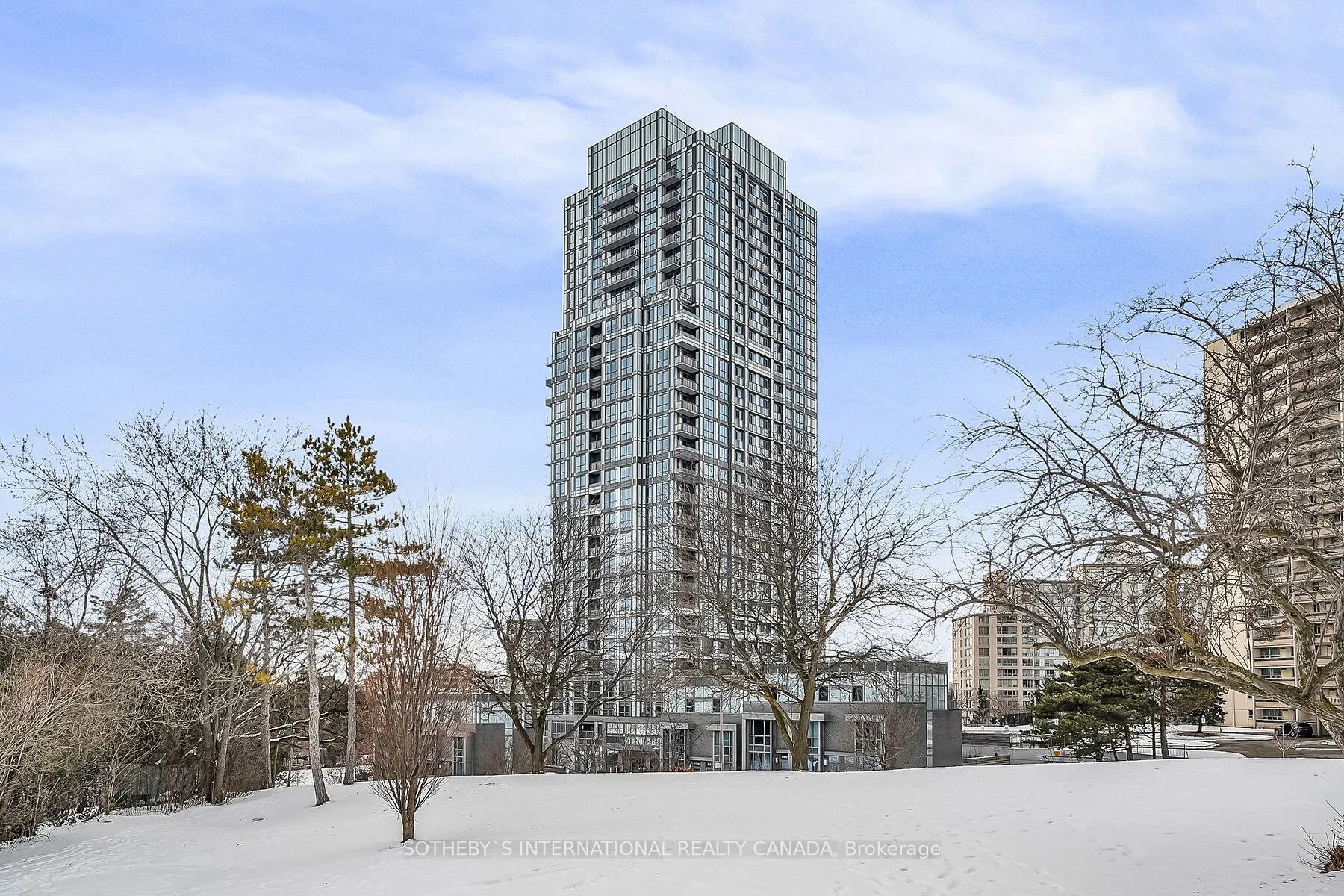 18 Graydon Hall Drive, #1404