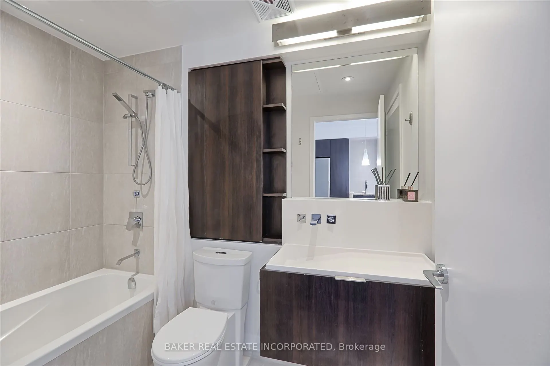 101 Charles Street E #1703