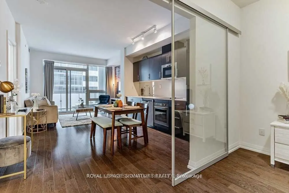 460 Adelaide Street E, #725