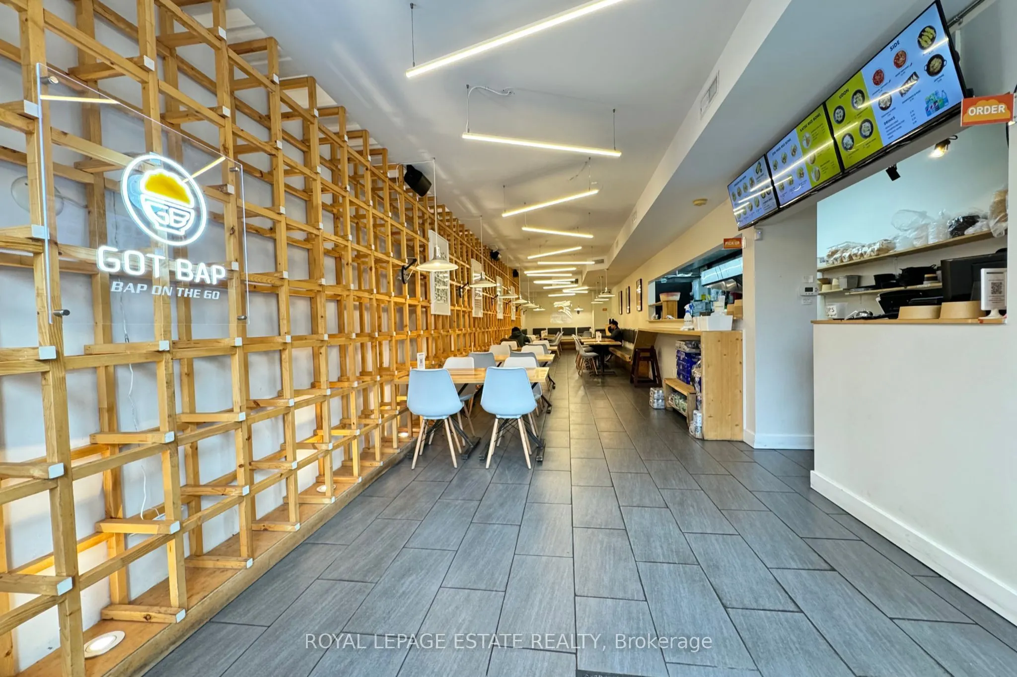4895 Yonge Street, #1F